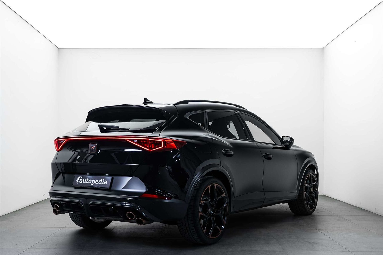 CUPRA Formentor 2.5TSI VZ5 4Drive DSG 390PS, Benzin, Occasion / Gebraucht, Automatik - 3