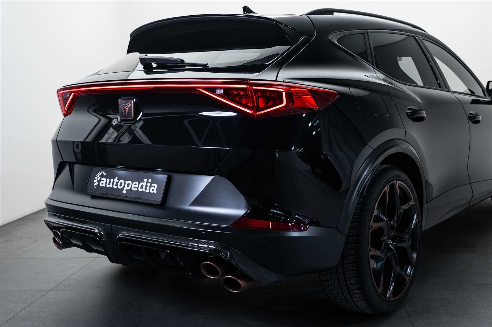 CUPRA Formentor 2.5TSI VZ5 4Drive DSG 390PS, Benzin, Occasion / Gebraucht, Automatik - 4