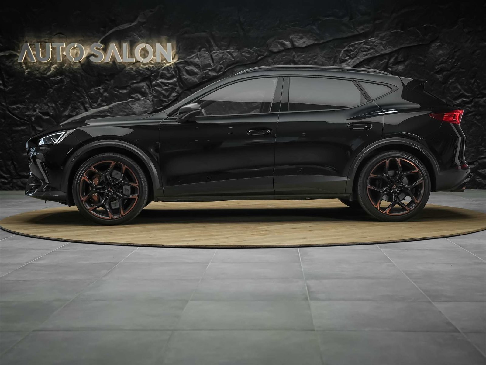 CUPRA Formentor 2.5TSI VZ5 4Drive DSG *Schalensitze*Carbon*B, Petrol, Second hand / Used, Automatic - 2