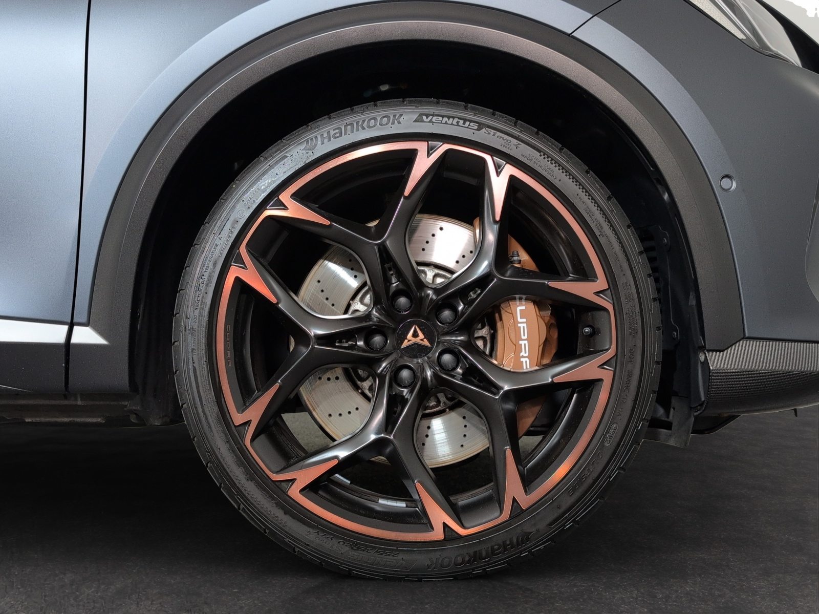 CUPRA FORMENTOR VZ5 4DRIVE, Essence, Occasion / Utilisé, Automatique - 6