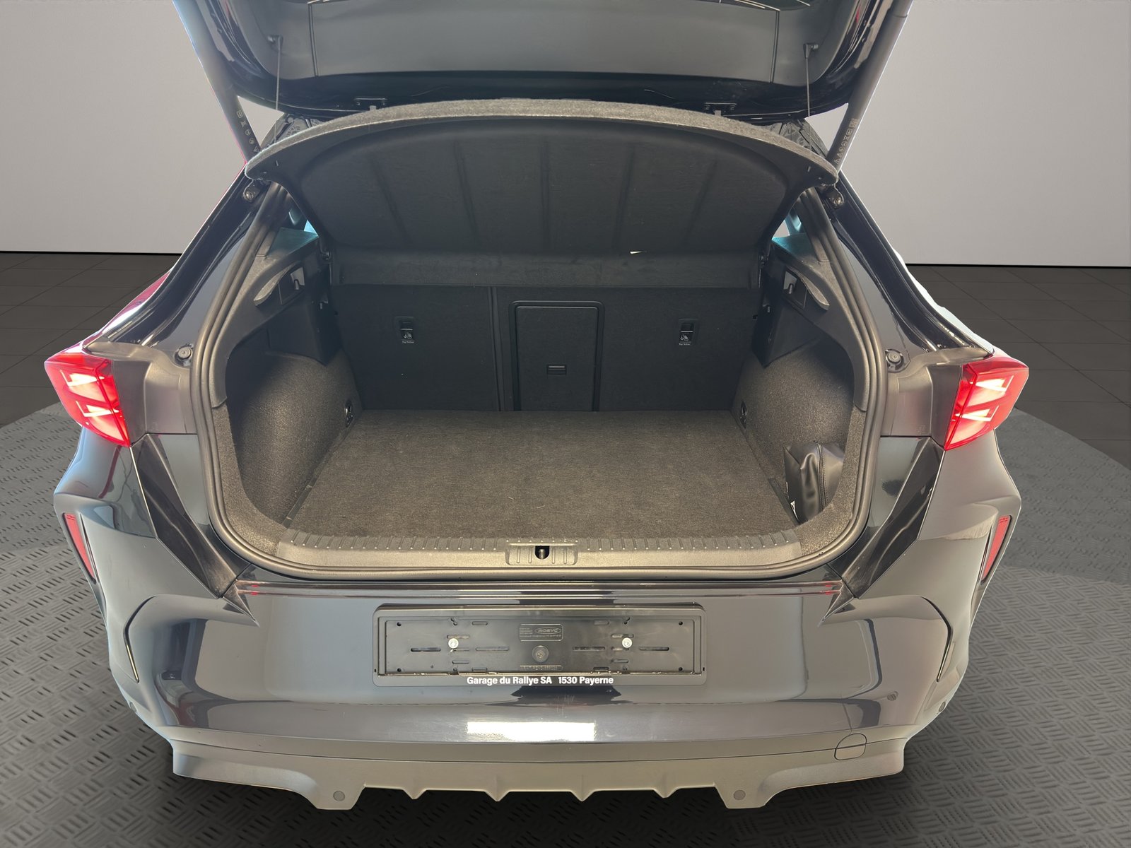 CUPRA Formentor 1.5 e-HYBRID pHEV VZ DSG, Hybride Rechargeable Essence/Électricité, Occasion / Utilisé, Automatique - 6