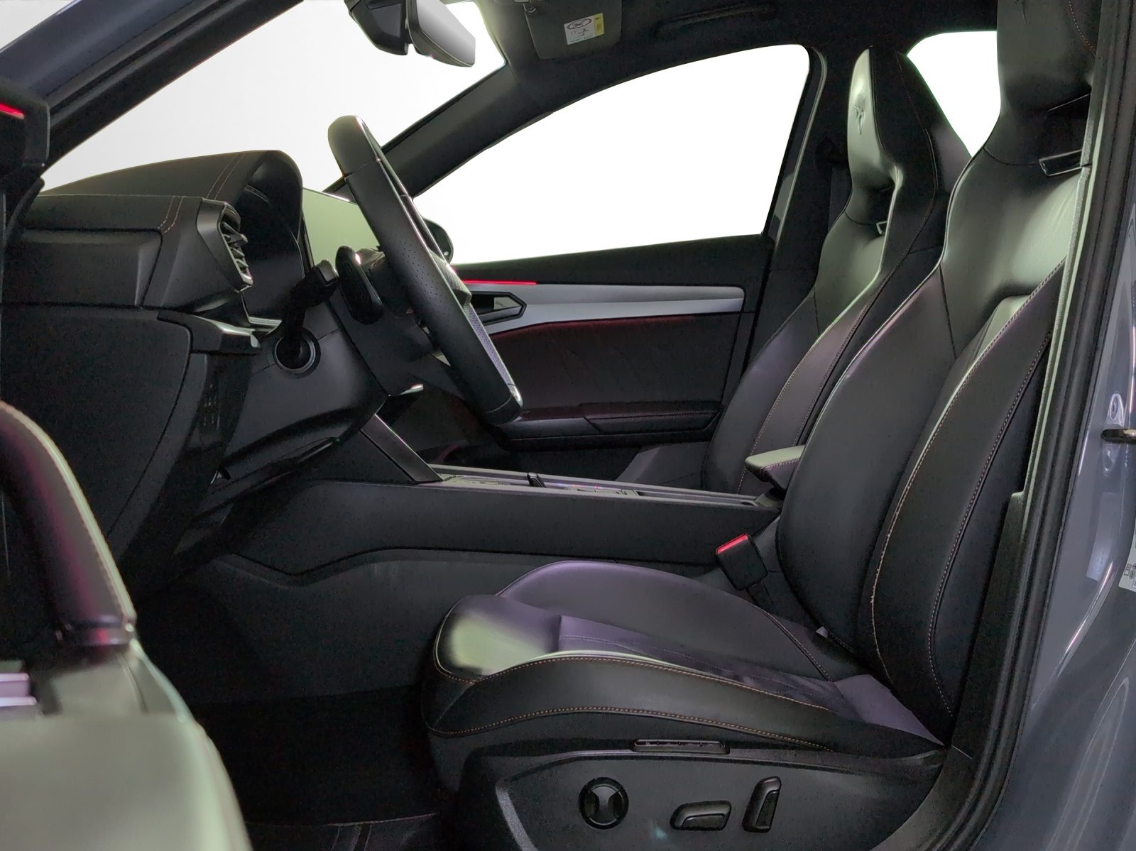 CUPRA FORMENTOR 4DRIVE, Benzin, Occasion / Gebraucht, Automatik - 6