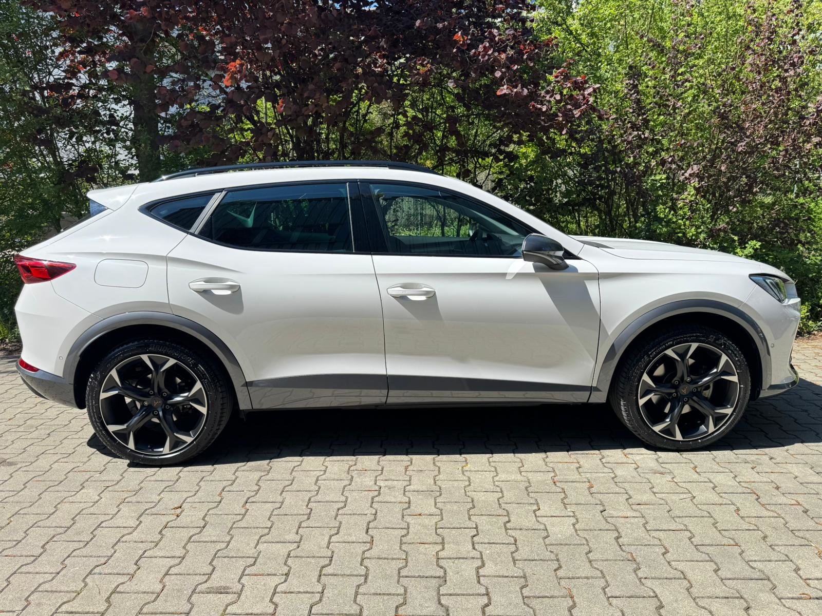 CUPRA Formentor 1.4 e-HYBRID pHEV DSG, Plug-in-Hybrid Benzin/Elektro, Occasion / Gebraucht, Automatik - 6