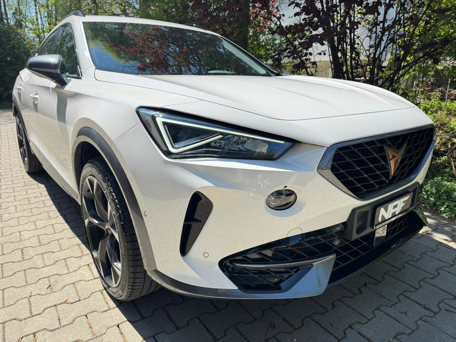 CUPRA Formentor 1.4 e-HYBRID pHEV DSG, Plug-in-Hybrid Benzin/Elektro, Occasion / Gebraucht, Automatik - 7