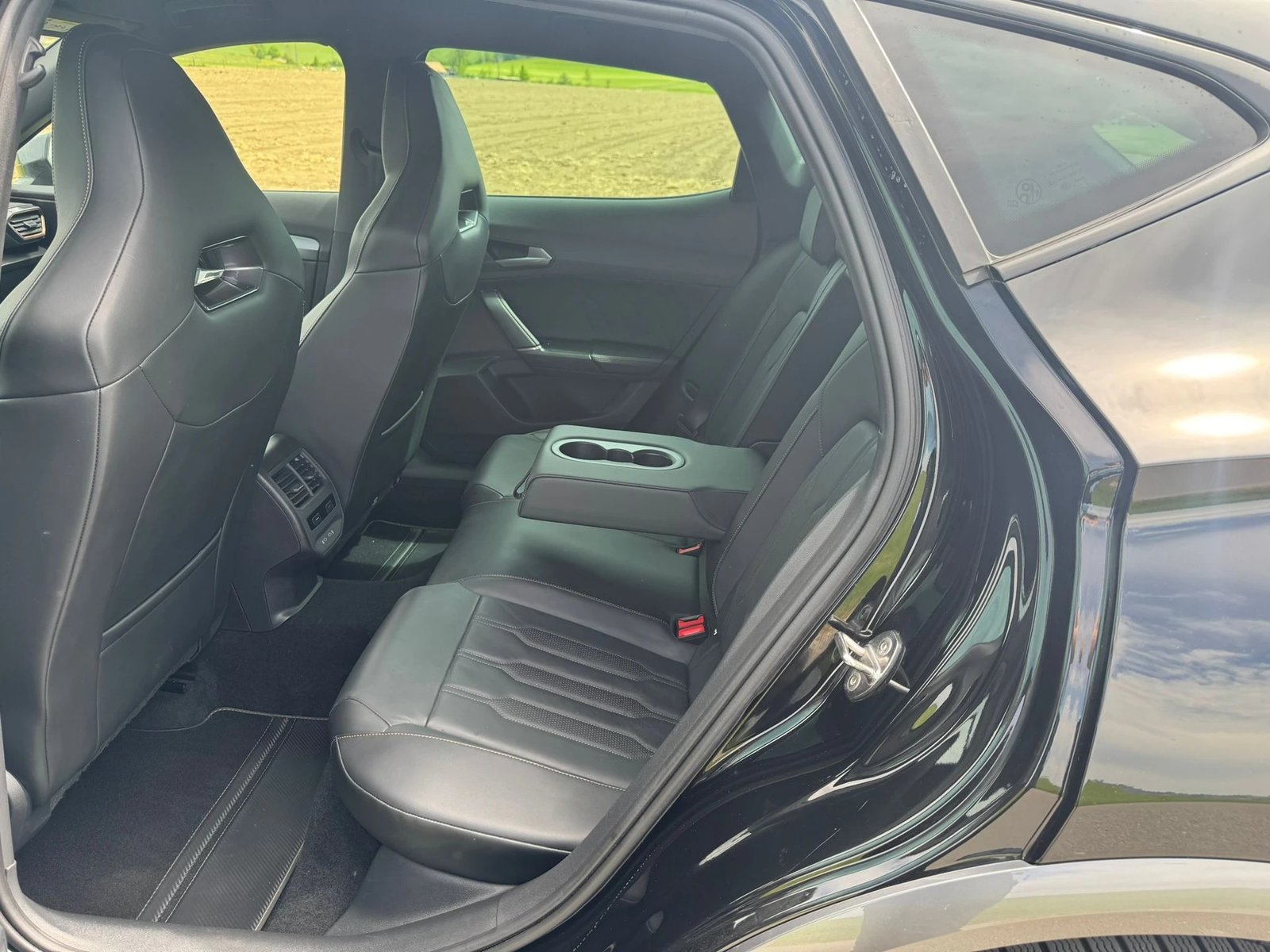 CUPRA Formentor 1.4 e-HYBRID pHEV VZ DSG, Hybride Rechargeable Essence/Électricité, Occasion / Utilisé, Automatique - 7