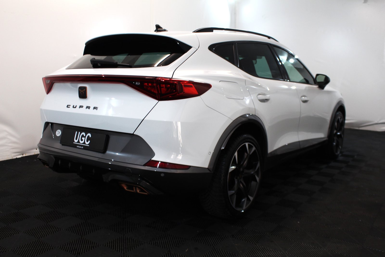 CUPRA Formentor 1.4 eHybrid VZ DSG, Plug-in-Hybrid Petrol/Electric, Second hand / Used, Automatic - 6