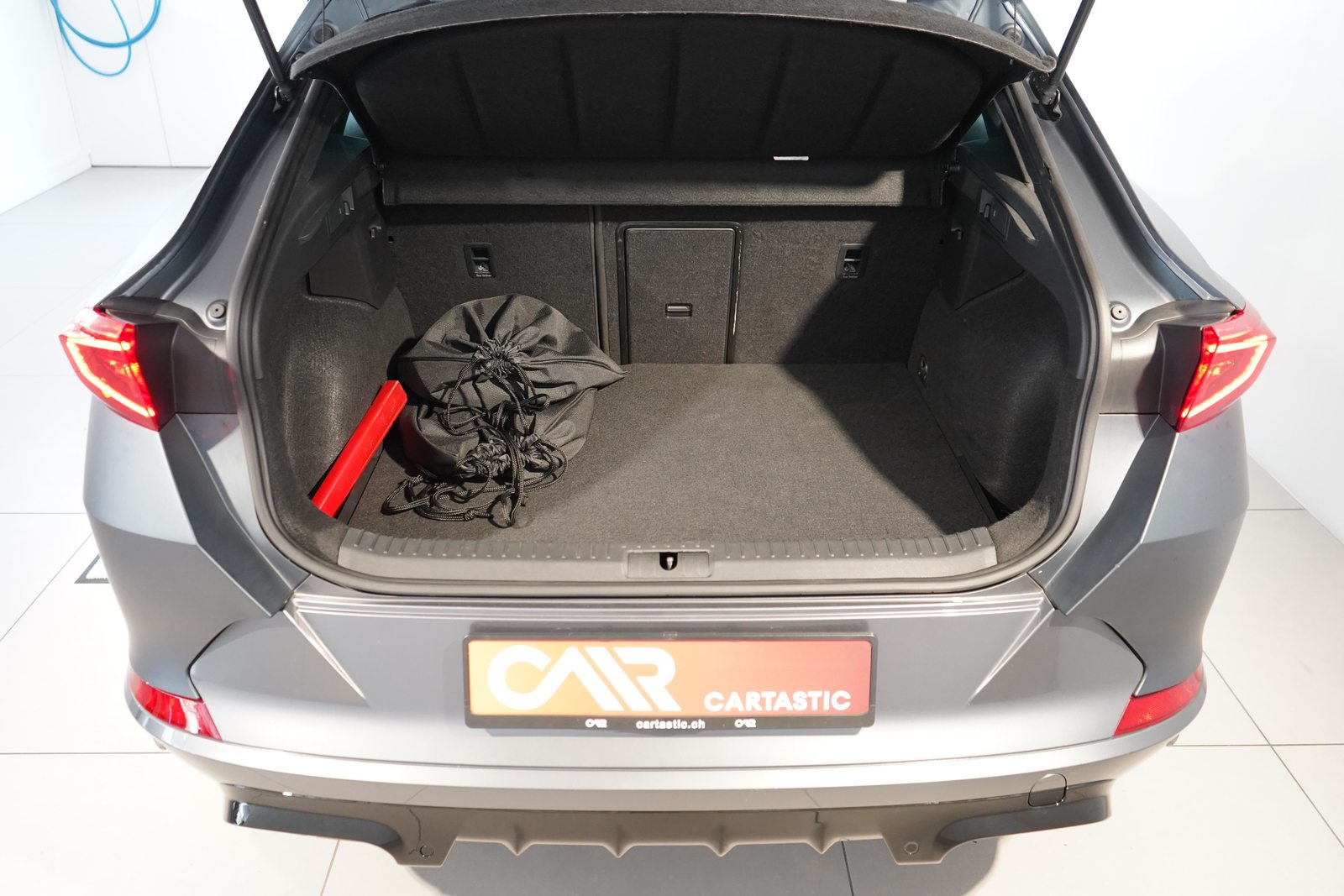 CUPRA Formentor 1.4 eHybrid VZ DSG, Plug-in-Hybrid Petrol/Electric, Second hand / Used, Automatic - 6