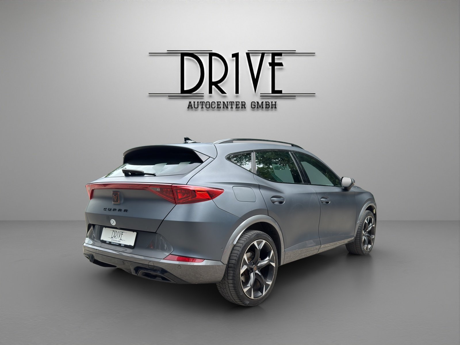 CUPRA Formentor 1.4 e-HYBRID pHEV DSG, Plug-in-Hybrid Petrol/Electric, Second hand / Used, Automatic - 5