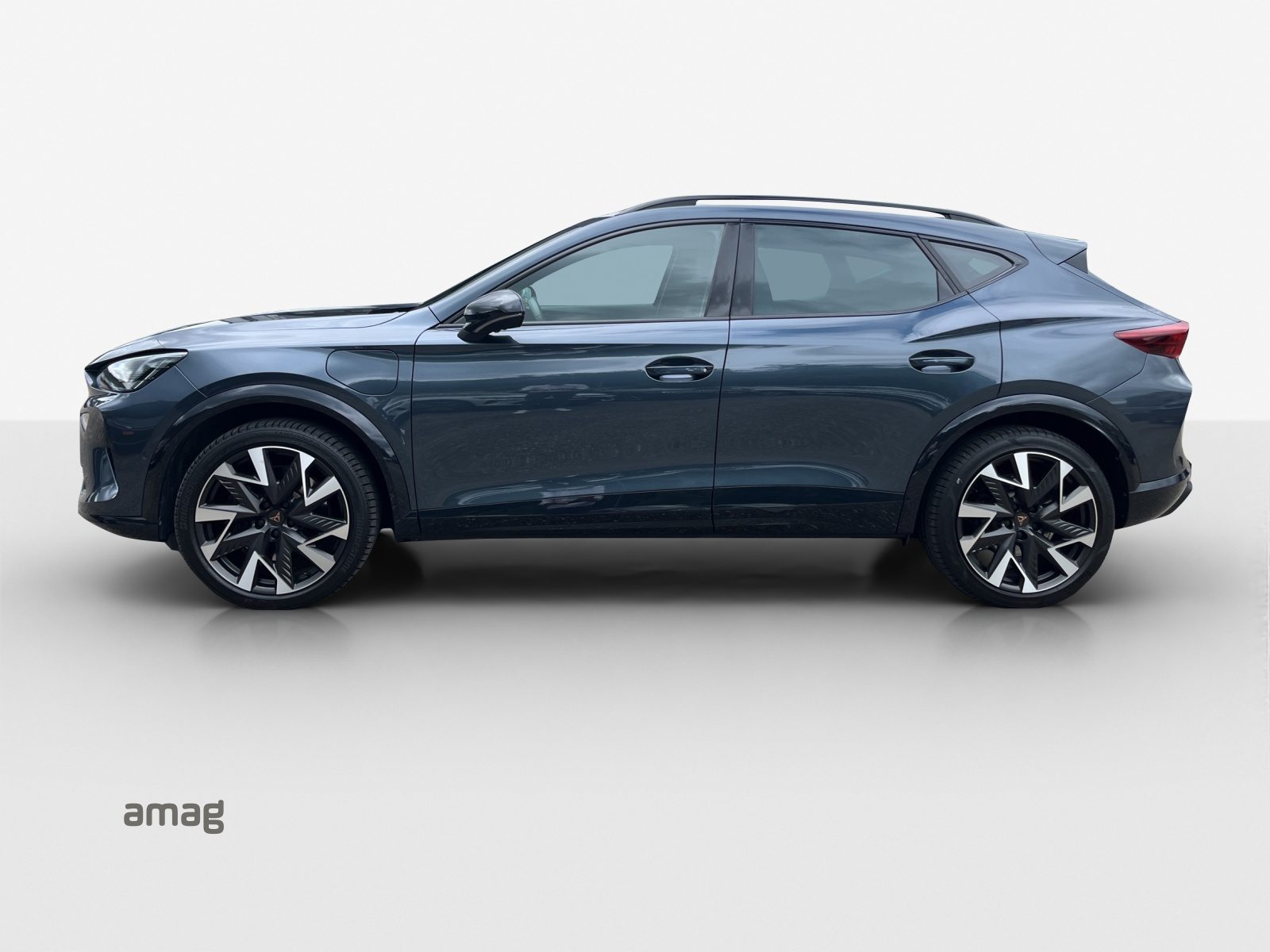CUPRA FORMENTOR e-HYBRID, Full-Hybrid Petrol/Electric, Second hand / Used, Automatic - 2