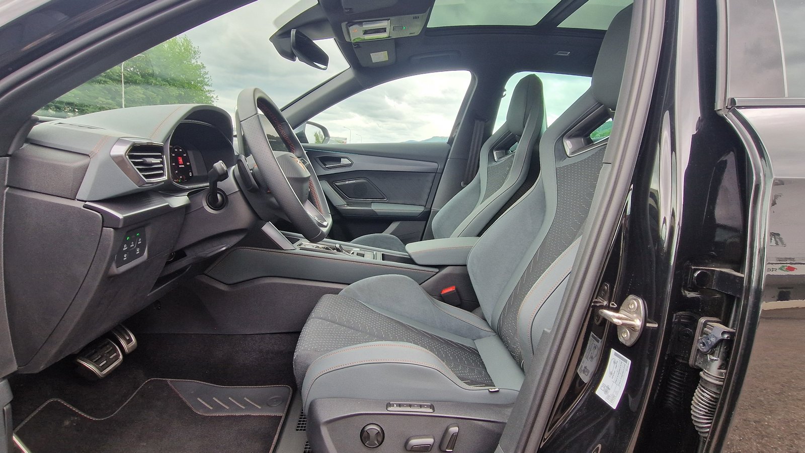 CUPRA Formentor 2.0TSI Extreme 4Drive DSG, Petrol, Second hand / Used, Automatic - 5