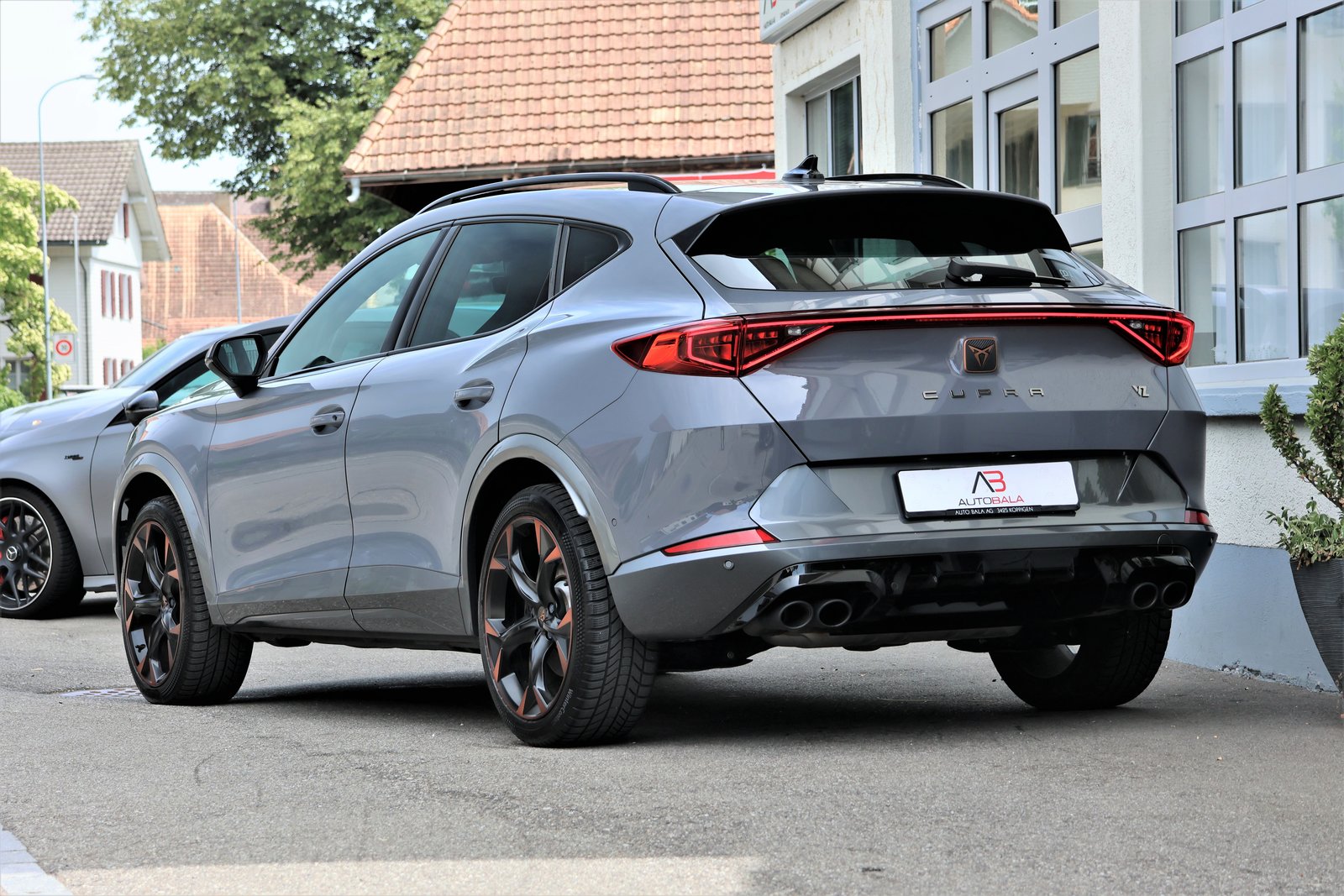 CUPRA Formentor 2.0TSI VZ 4Drive DSG, Benzin, Occasion / Gebraucht, Automatik - 3