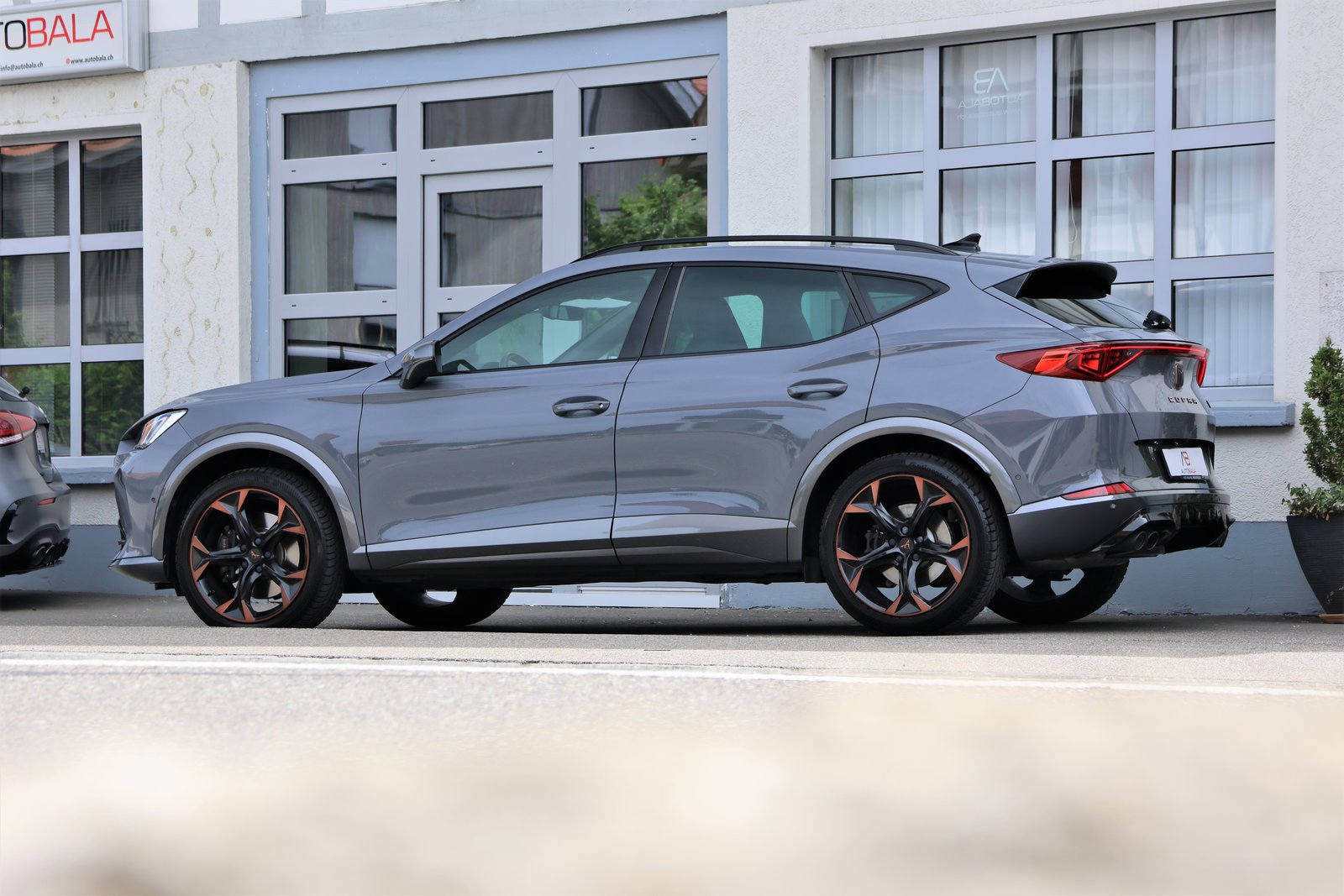 CUPRA Formentor 2.0TSI VZ 4Drive DSG, Benzin, Occasion / Gebraucht, Automatik - 4