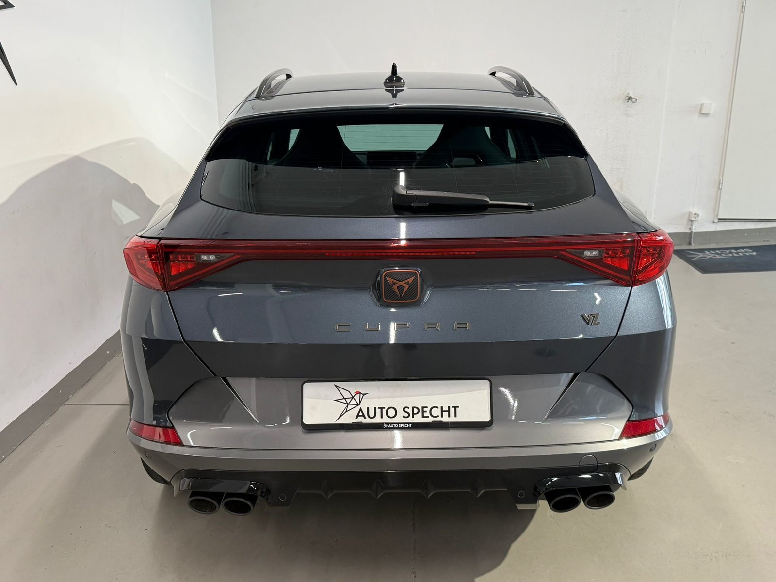 CUPRA Formentor 2.0TSI VZ 4Drive DSG, Benzin, Occasion / Gebraucht, Automatik - 6
