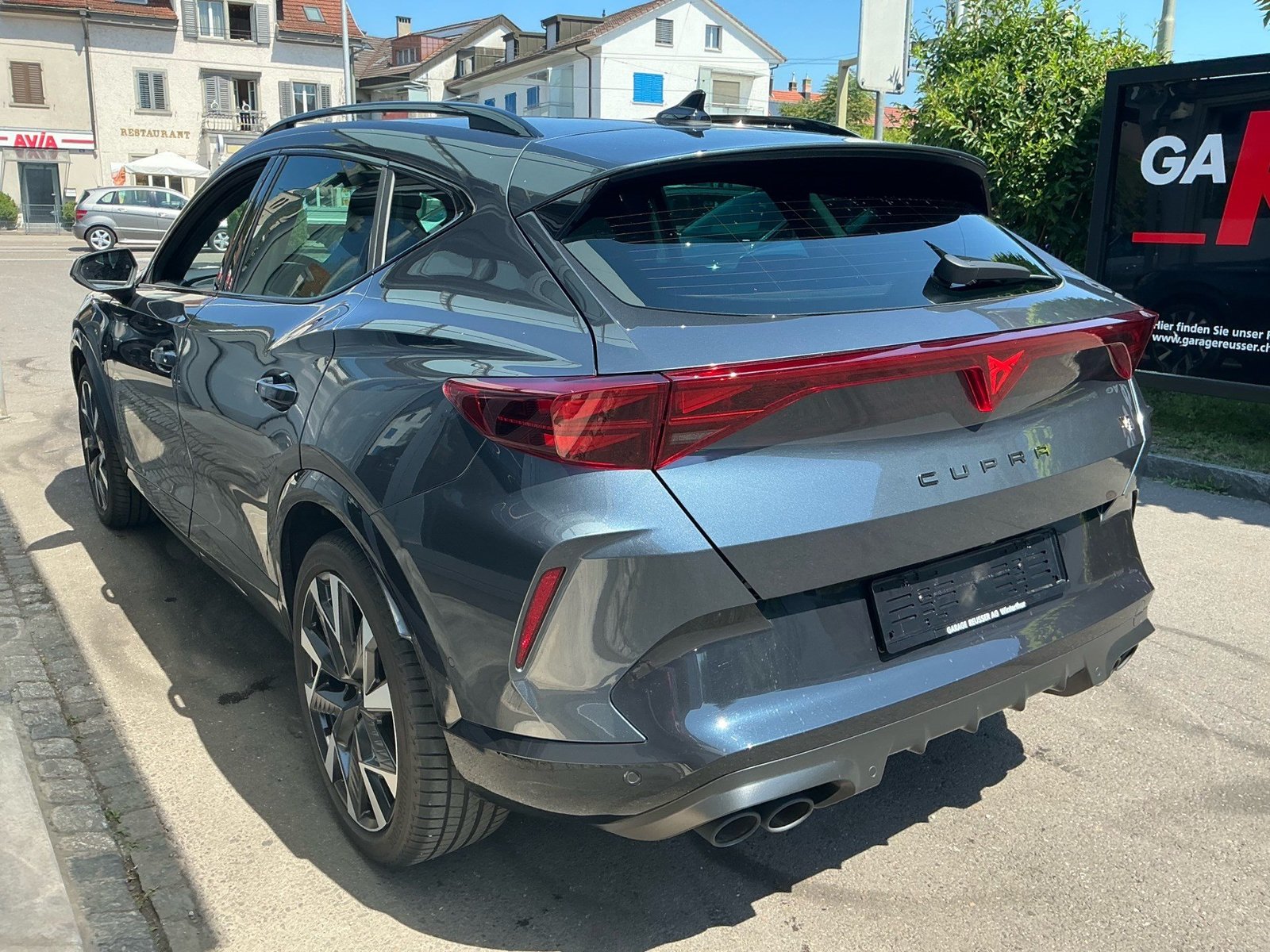 CUPRA Formentor VZ 2.0 TSI 333 PS 4Drive, Petrol, Second hand / Used, Automatic - 6