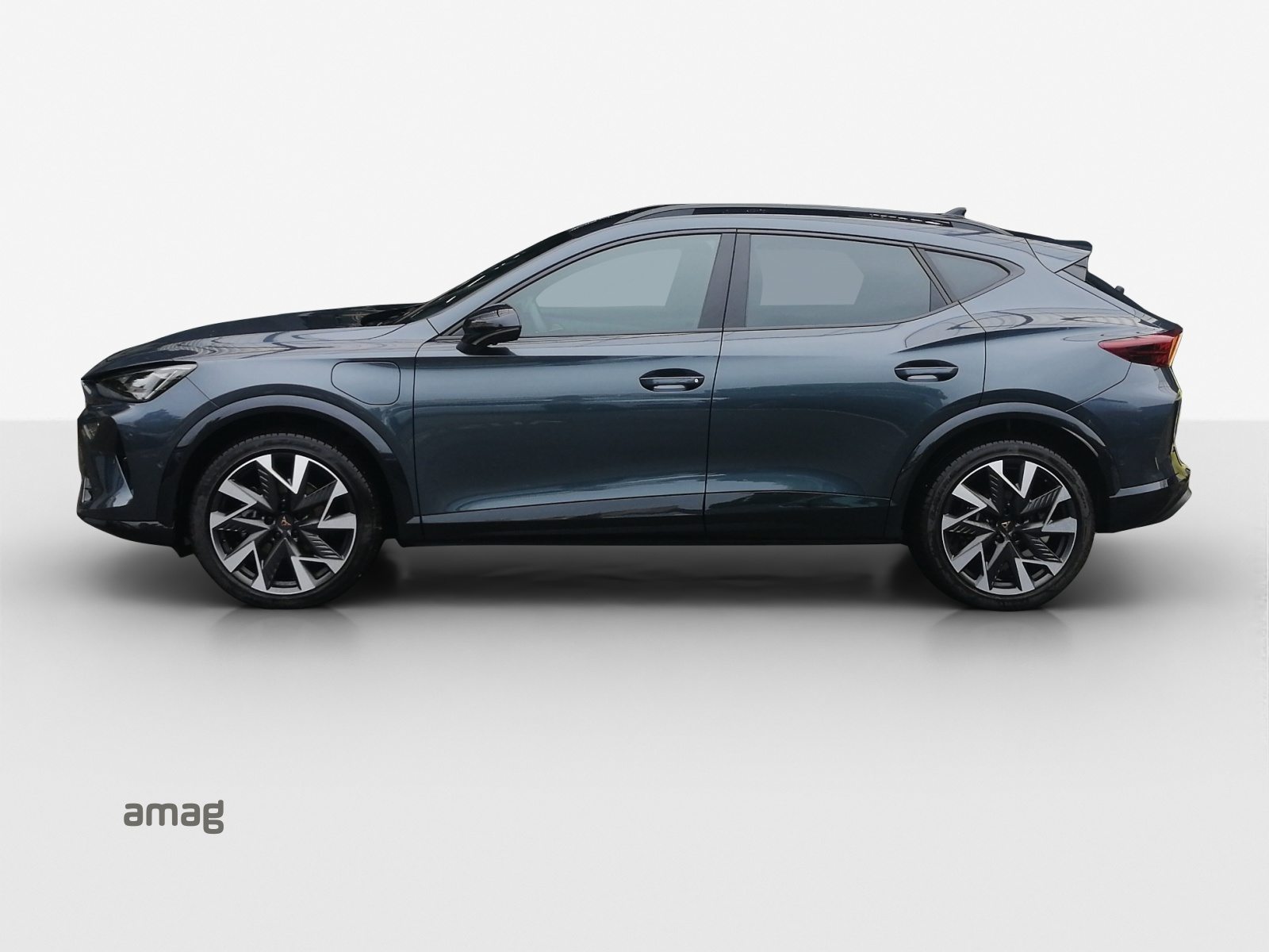 CUPRA FORMENTOR e-HYBRID, Full-Hybrid Petrol/Electric, Second hand / Used, Automatic - 2