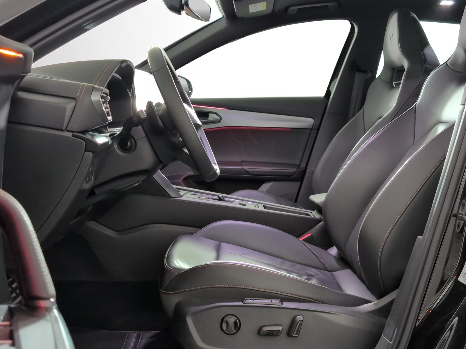 CUPRA FORMENTOR 4DRIVE, Benzin, Occasion / Gebraucht, Automatik - 6