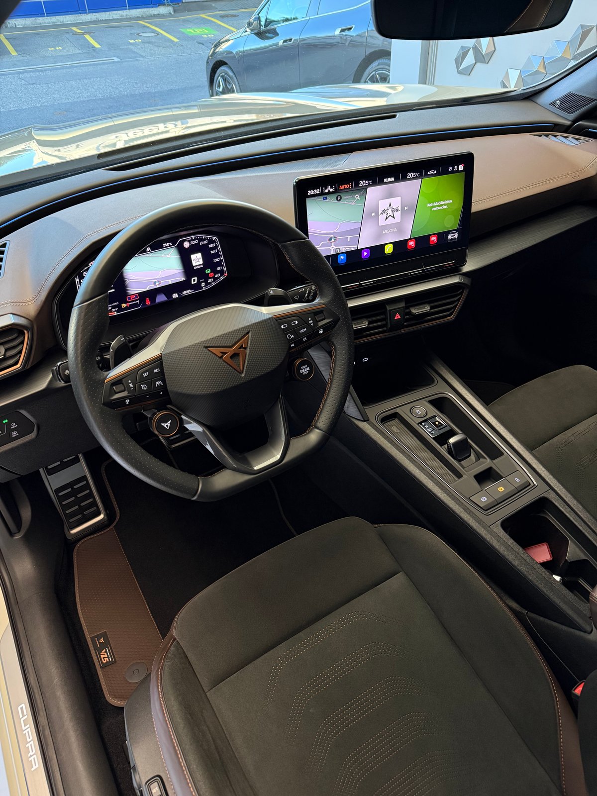 CUPRA Formentor 2.5TSI VZ5 Taiga Grey 4Drive DSG Sondermode, Benzin, Occasion / Gebraucht, Automatik - 4