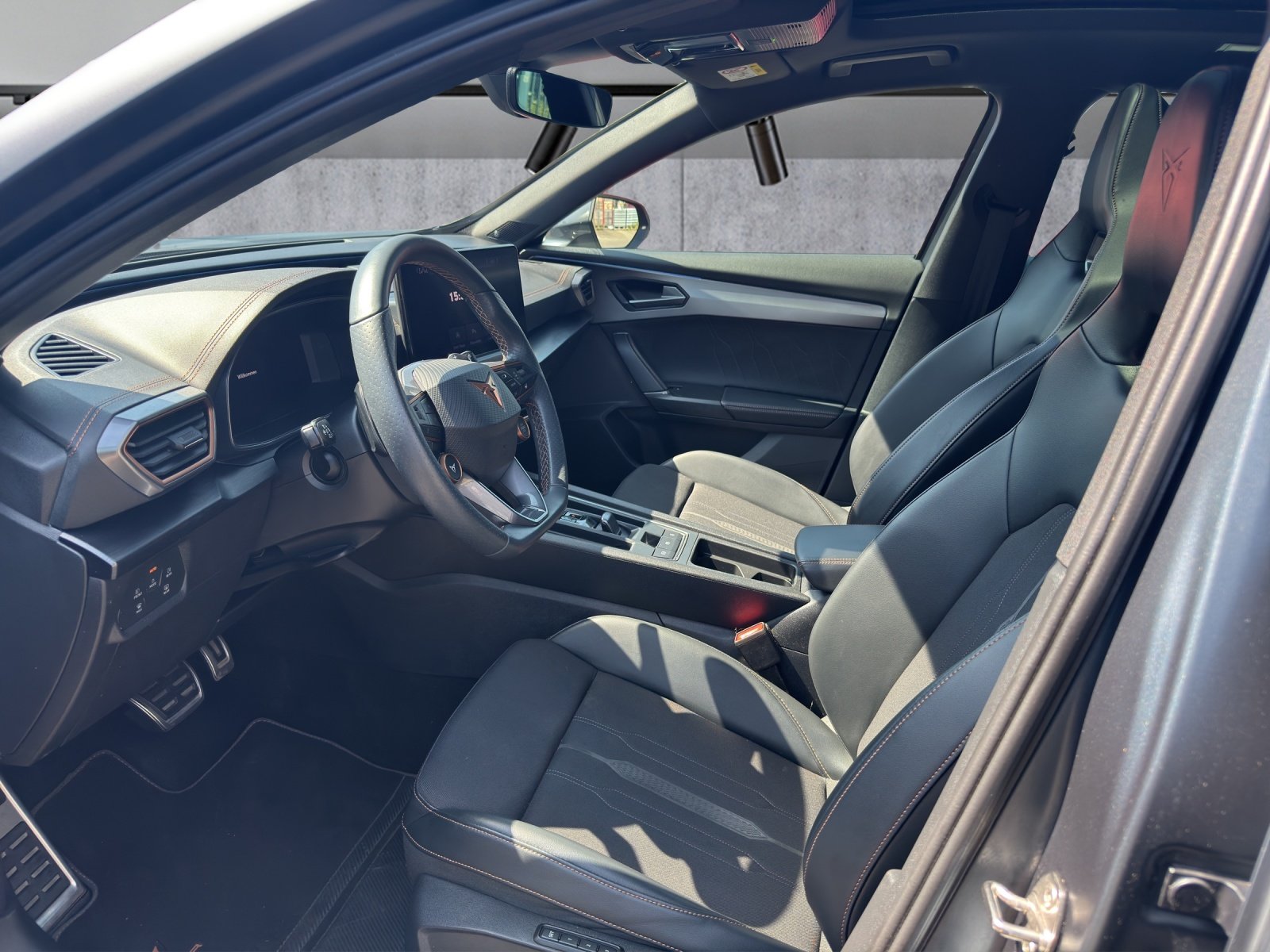 CUPRA Formentor 2.0TSI VZ 4Drive DSG, Petrol, Second hand / Used, Automatic - 6