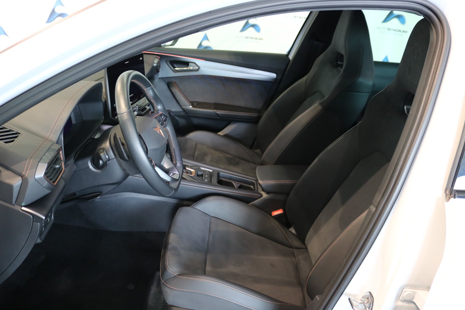 CUPRA Formentor 1.5 TSI DSG, Hybride Léger Essence/Électricité, Occasion / Utilisé, Automatique - 4