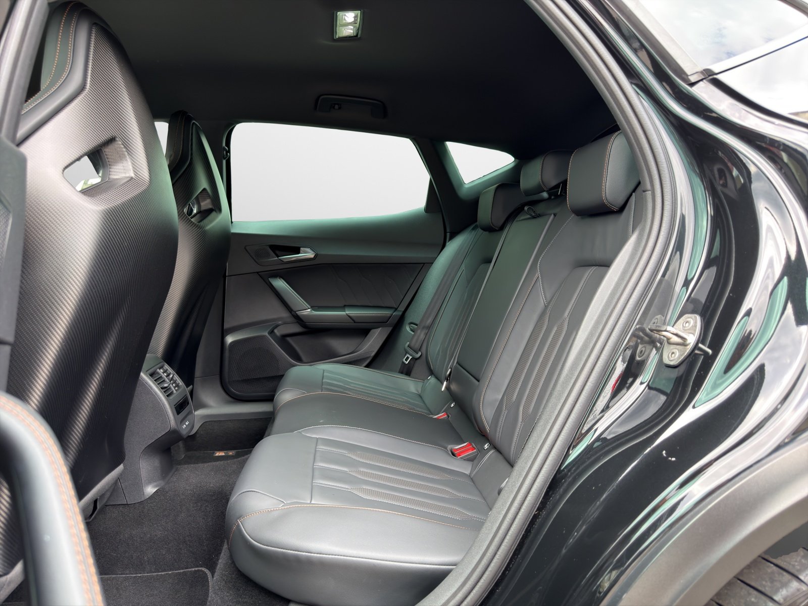 CUPRA Formentor 2.5 TSI VZ5 4Drive DSG, Benzin, Occasion / Gebraucht, Automatik - 6