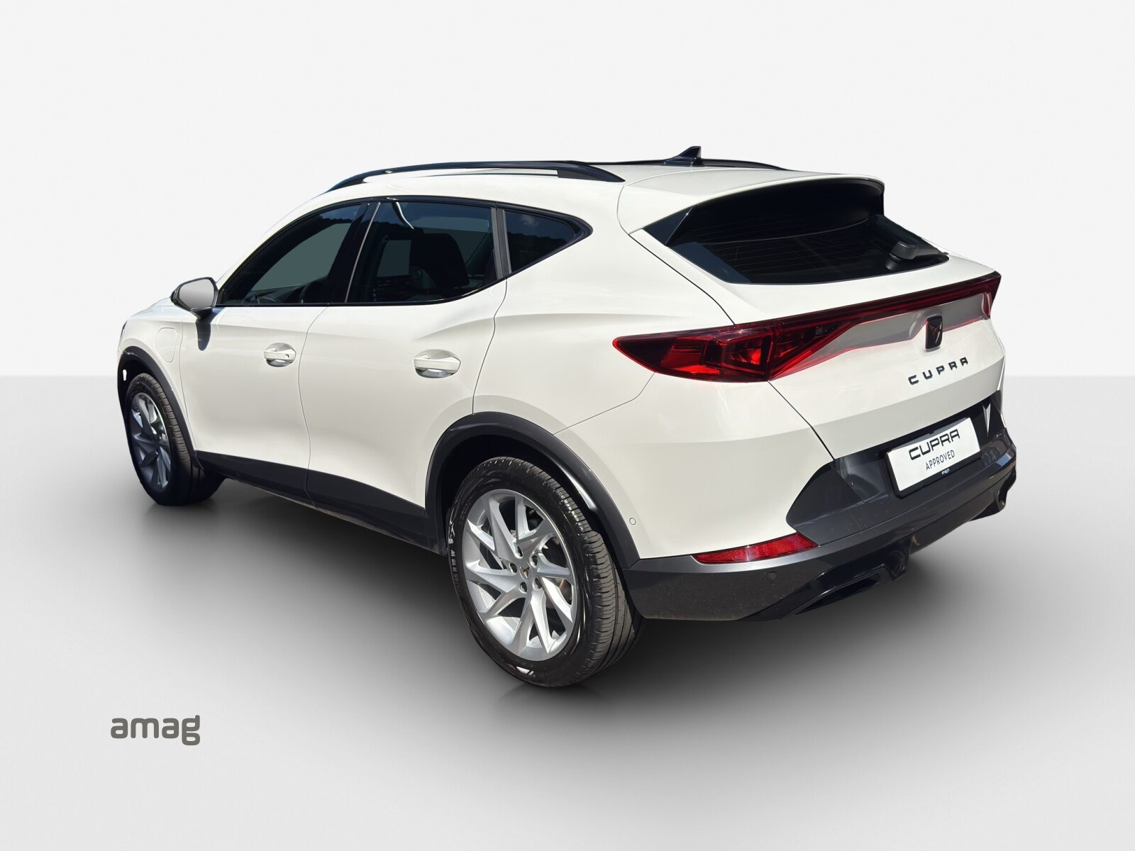 CUPRA FORMENTOR Allalin 1.4 e-HYBRID 204PS 6D (netto), Full-Hybrid Petrol/Electric, Second hand / Used, Automatic - 3