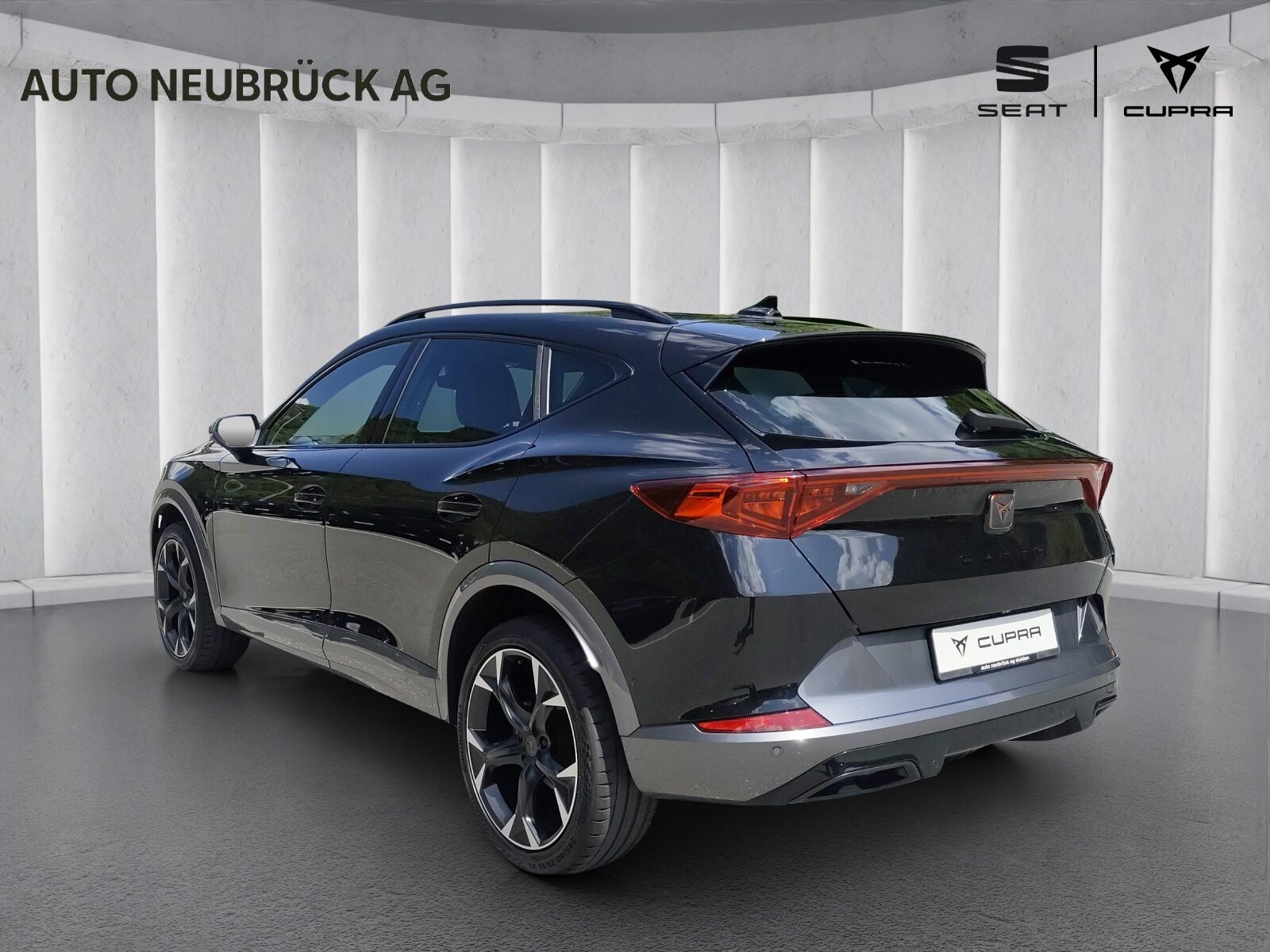 CUPRA FORMENTOR INICIO 4DRIVE (netto), Petrol, Second hand / Used, Automatic - 2