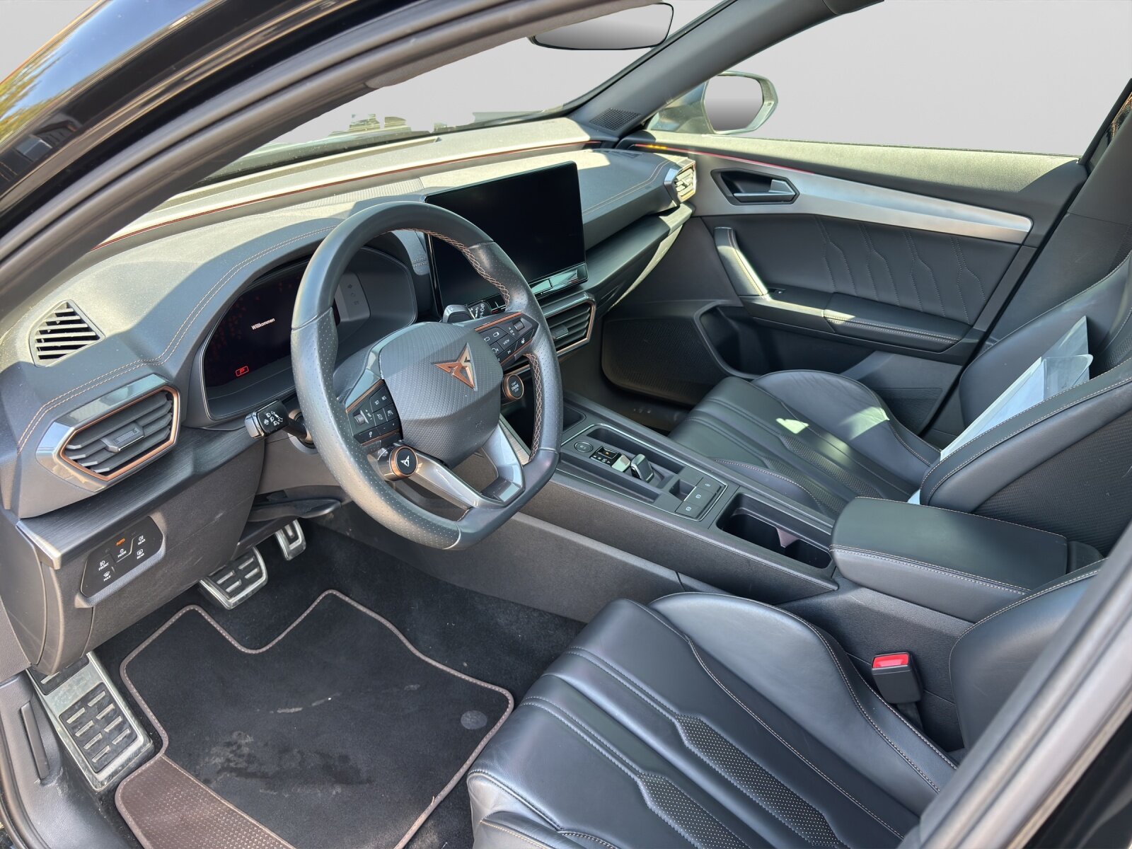 CUPRA Formentor 2.5 TSI VZ5 4Drive DSG, Benzin, Occasion / Gebraucht, Automatik - 4