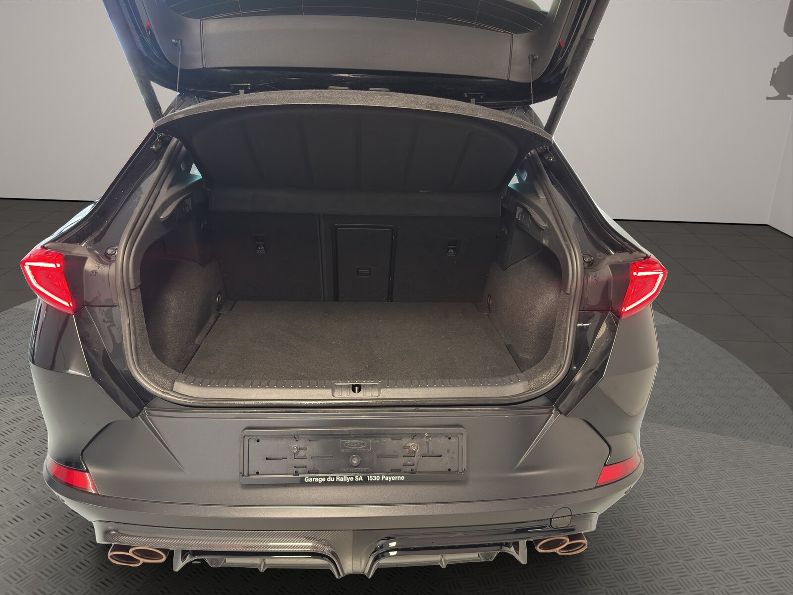 CUPRA Formentor 2.5TSI VZ5 4Drive DSG, Benzin, Occasion / Gebraucht, Automatik - 6