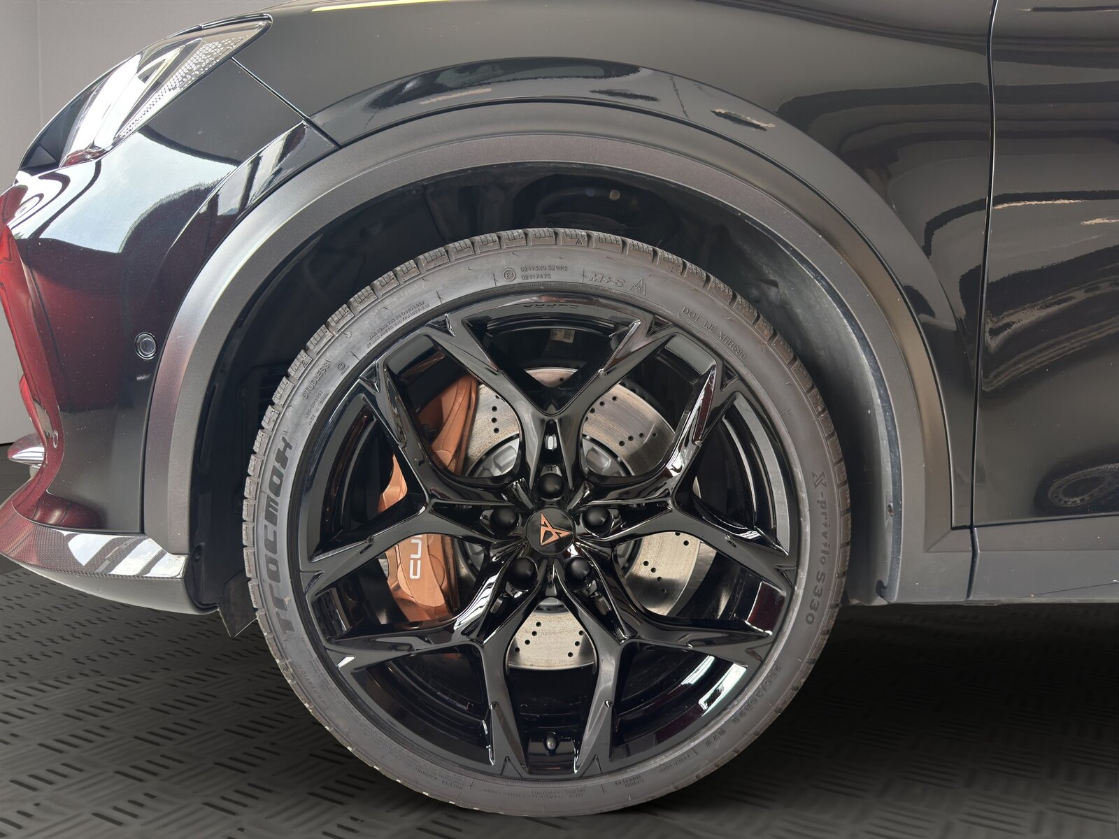 CUPRA Formentor 2.5TSI VZ5 4Drive DSG, Benzin, Occasion / Gebraucht, Automatik - 7