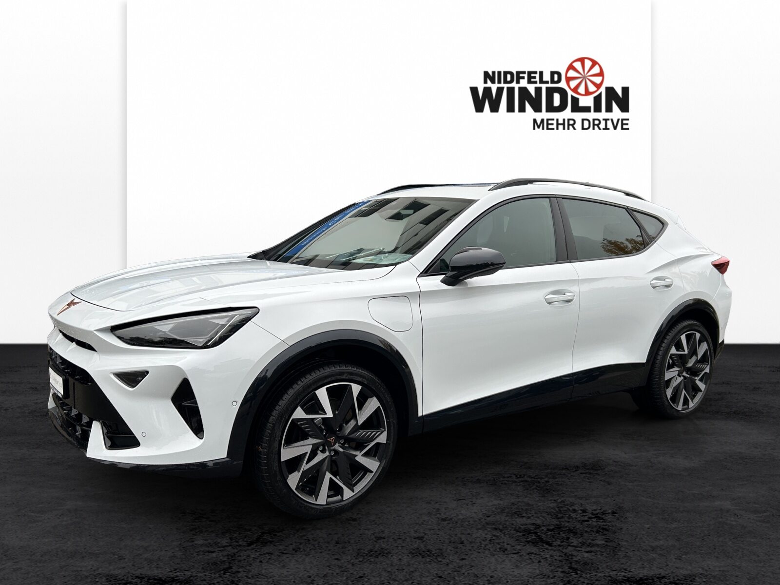 CUPRA FORMENTOR e-HYBRID, Full-Hybrid Petrol/Electric, Second hand / Used, Automatic - 4