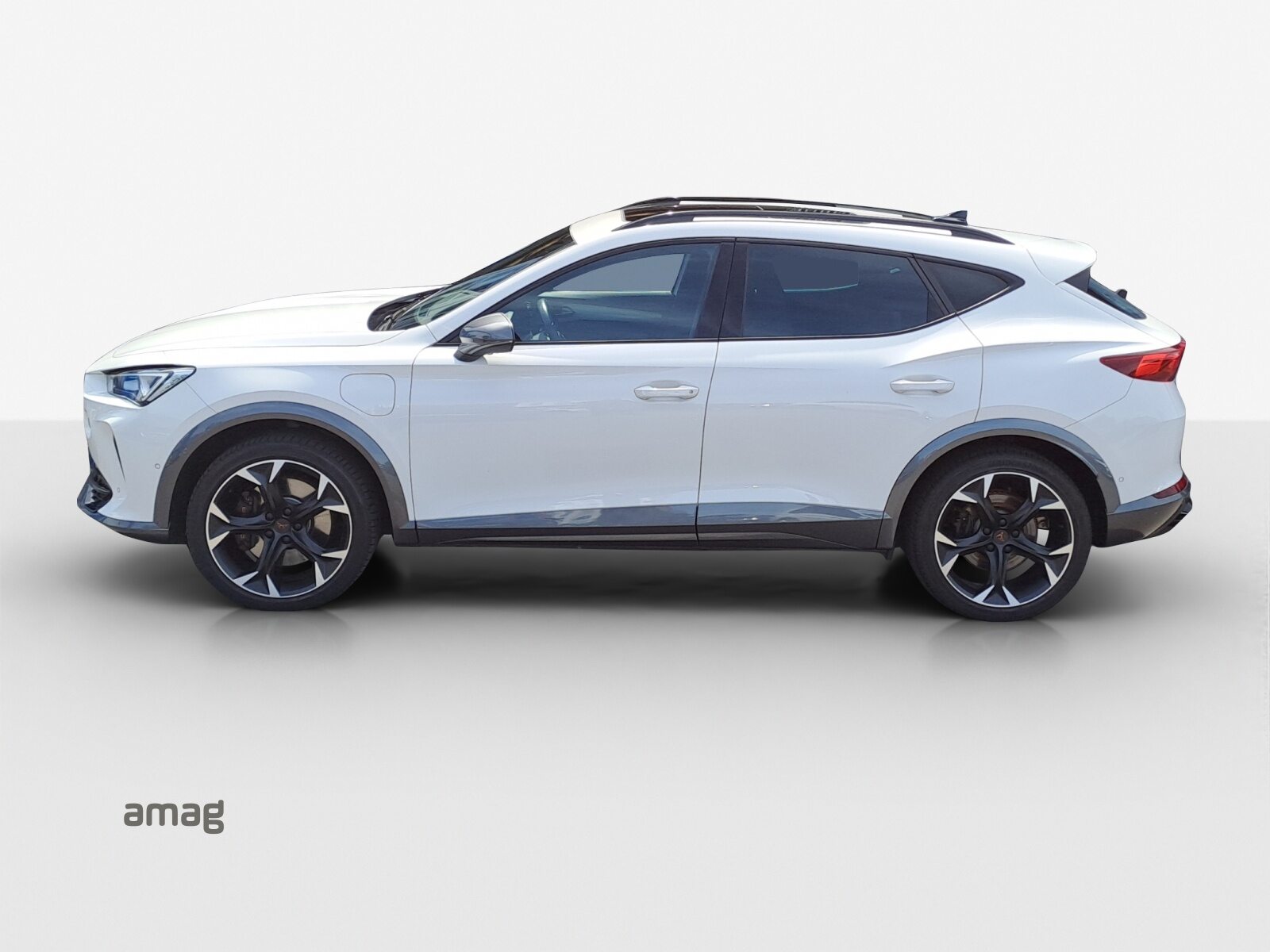 CUPRA FORMENTOR e-HYBRID, Full-Hybrid Petrol/Electric, Second hand / Used, Automatic - 2