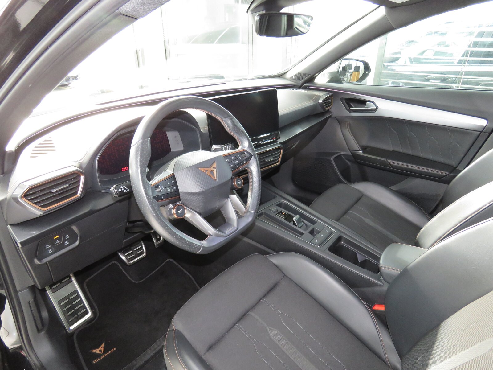 CUPRA Formentor 2.0TSI VZ 4Drive DSG, Benzin, Occasion / Gebraucht, Automatik - 7