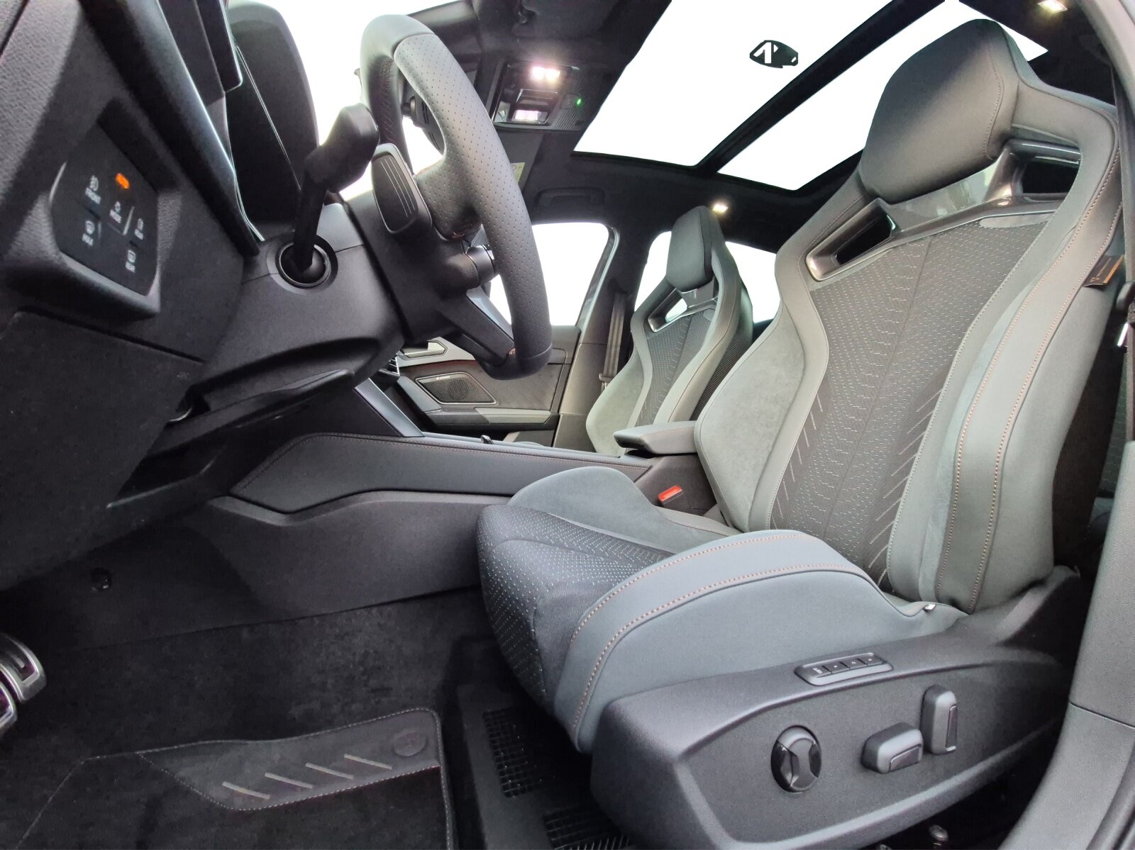 CUPRA Formentor XT 2.0TSI 333P 2000ccm 333PS/245kW 4 Zylinder TSI , Benzin, Vorführwagen, Automatik - 6