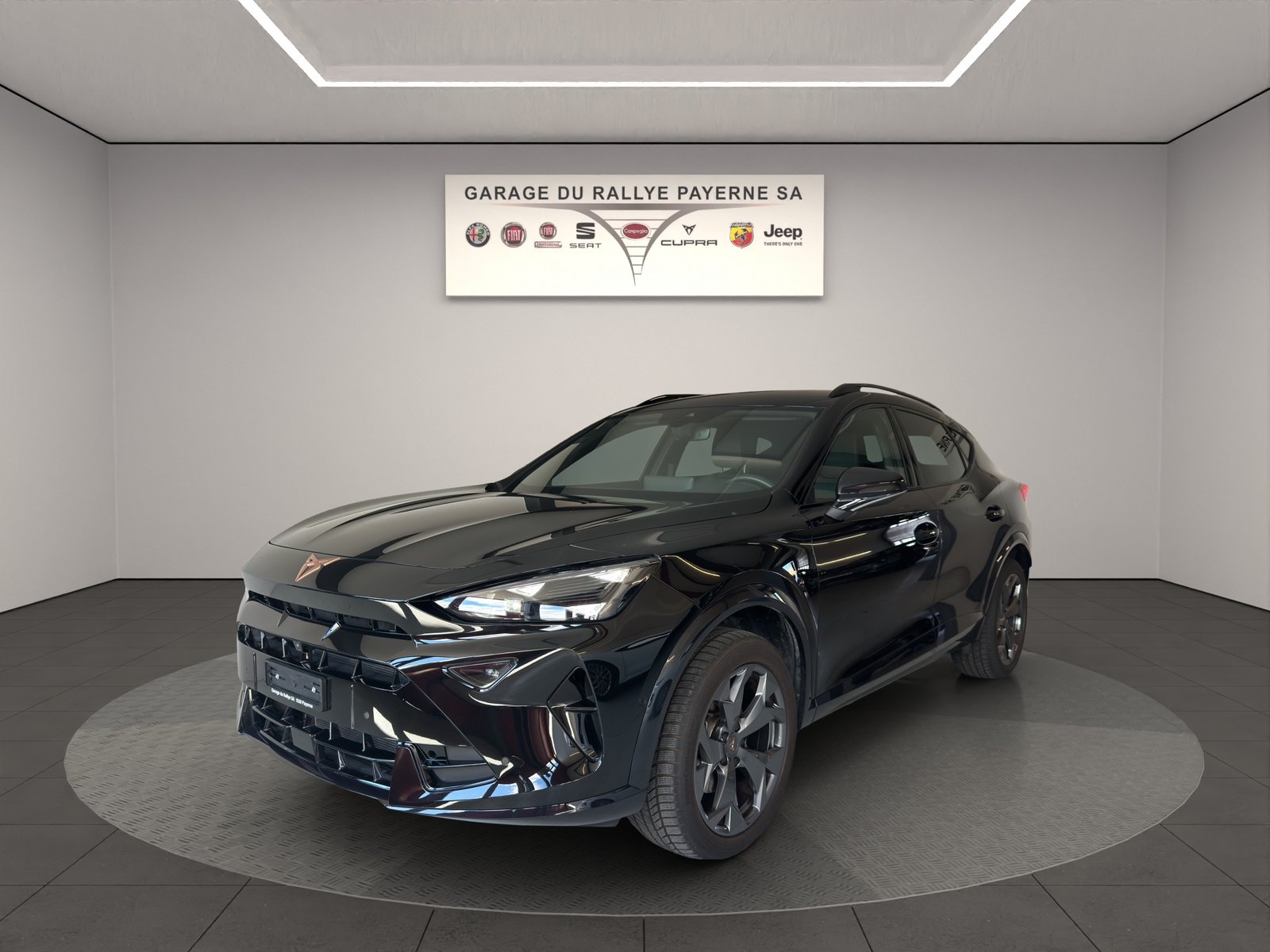 CUPRA Formentor 1.5 TSI DSG, Mild-Hybrid Petrol/Electric, Ex-demonstrator, Automatic - 2