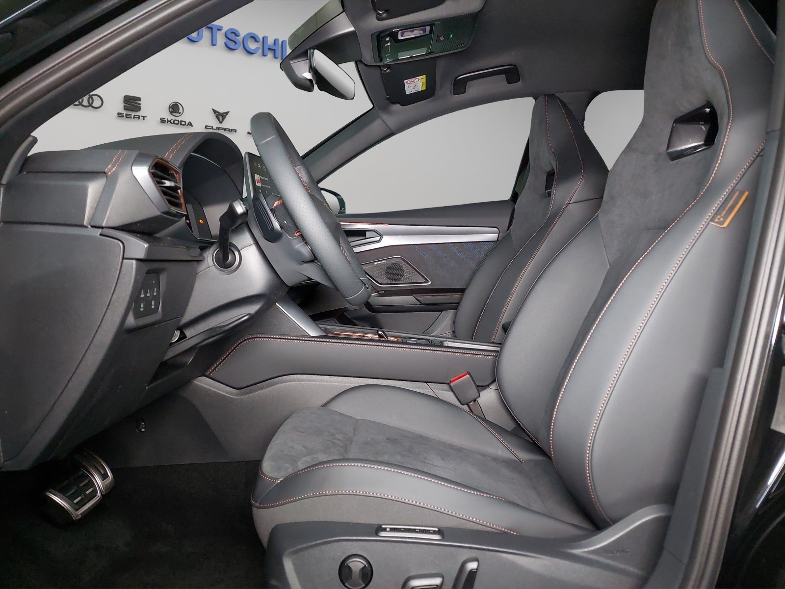 CUPRA Formentor 1.5 e-HYBRID pHEV VZ DSG, Plug-in-Hybrid Petrol/Electric, Ex-demonstrator, Automatic - 6