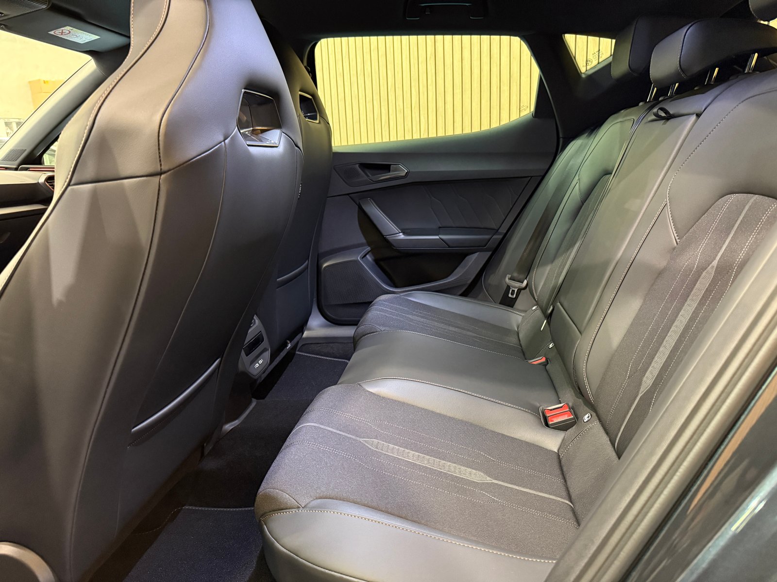 CUPRA 1,5 eTSI MHEV DSG FR, Hybride Léger Essence/Électricité, Voiture nouvelle, Automatique - 6