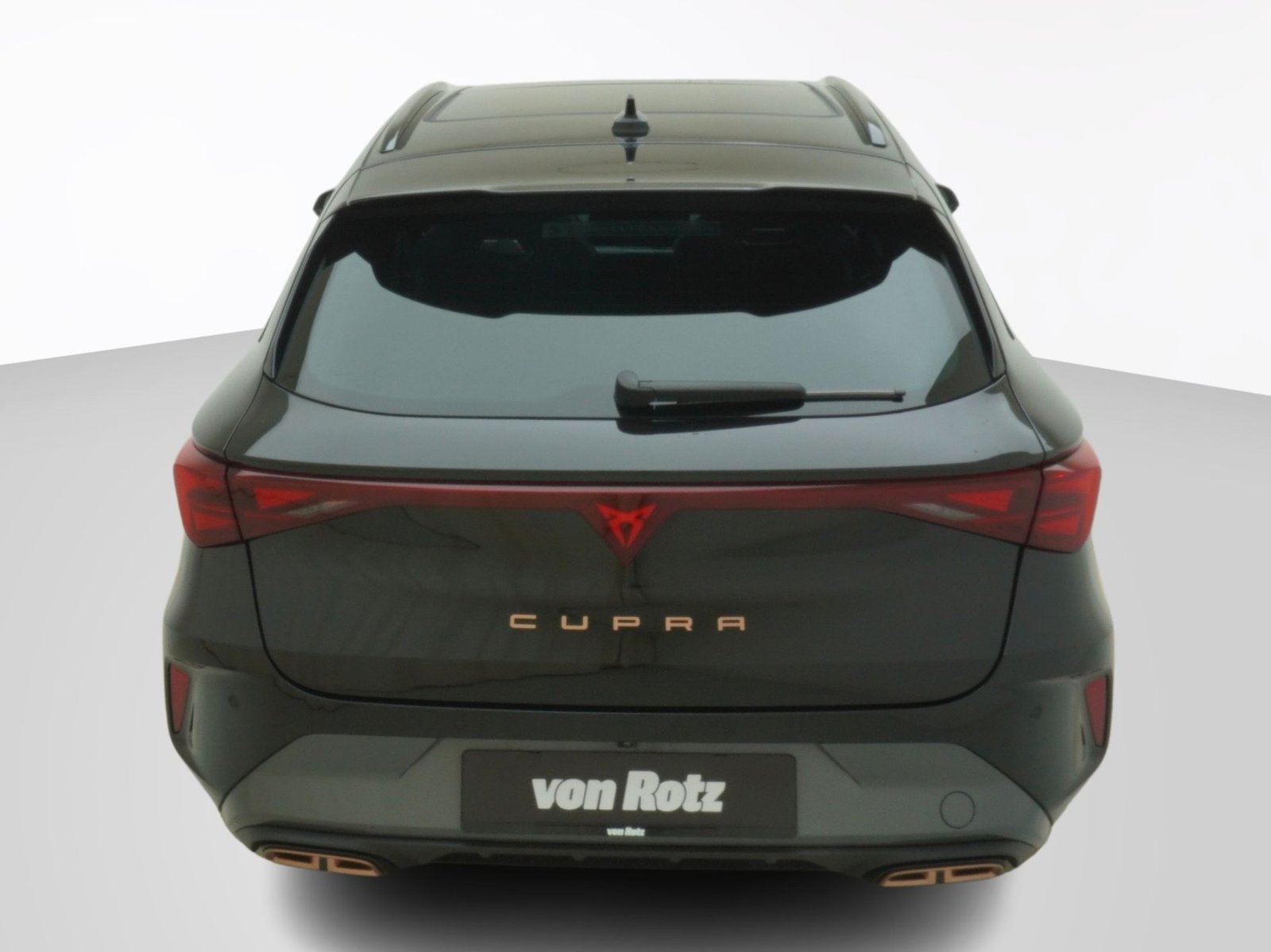 CUPRA Leon ST 1.5 eHybrid VZ DSG, Plug-in-Hybrid Petrol/Electric, New car, Automatic - 3