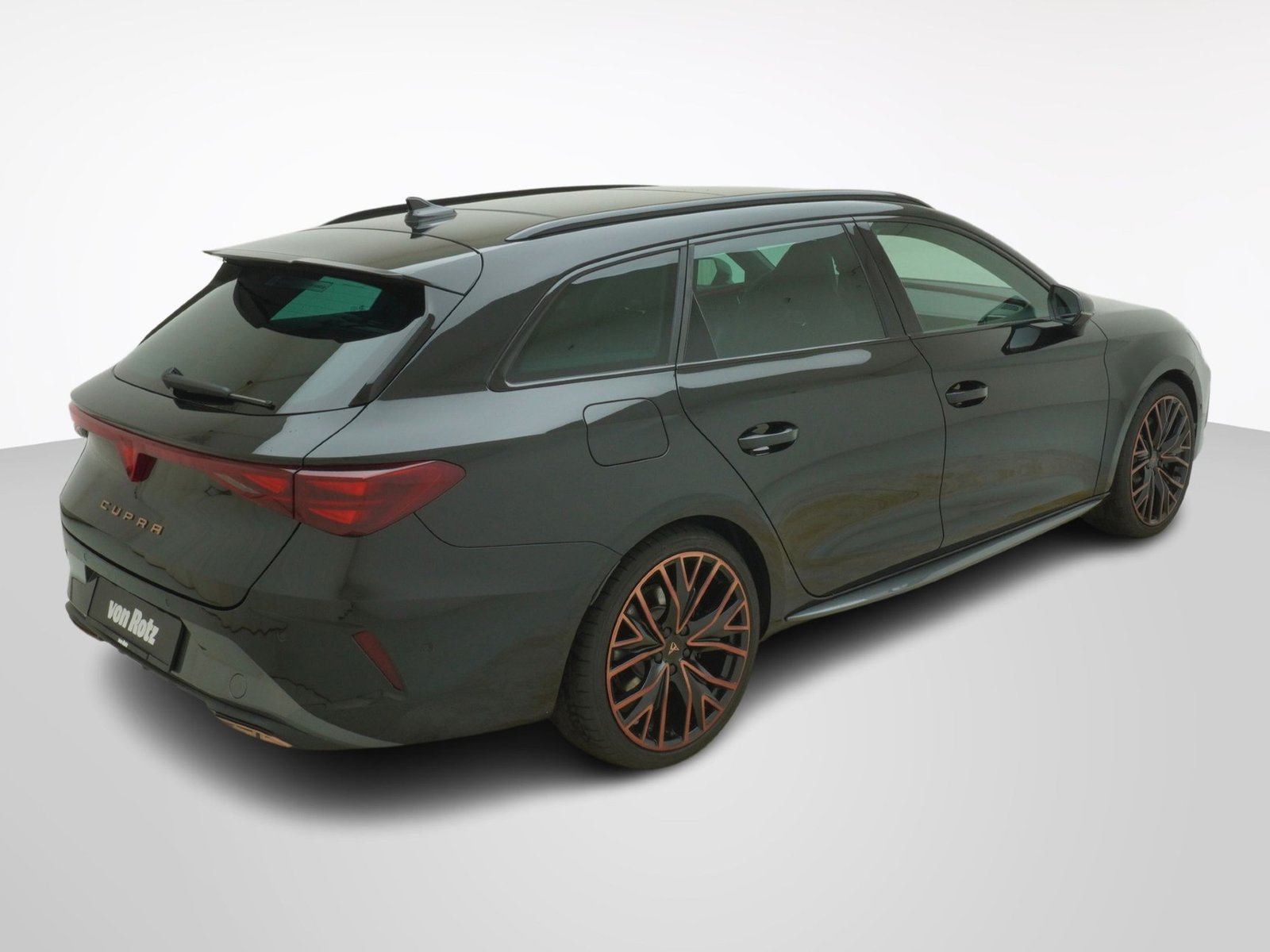 CUPRA Leon ST 1.5 eHybrid VZ DSG, Plug-in-Hybrid Petrol/Electric, New car, Automatic - 5