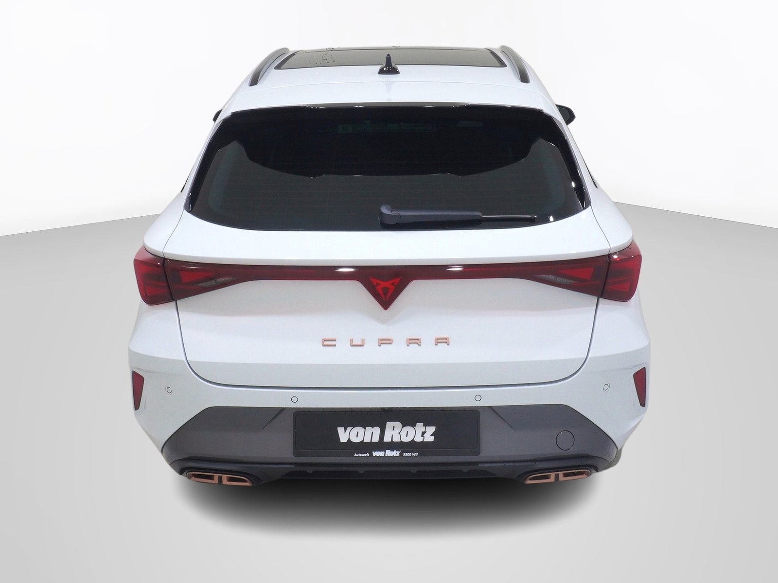 CUPRA Leon ST 1.5 eHybrid VZ DSG, Plug-in-Hybrid Petrol/Electric, New car, Automatic - 3
