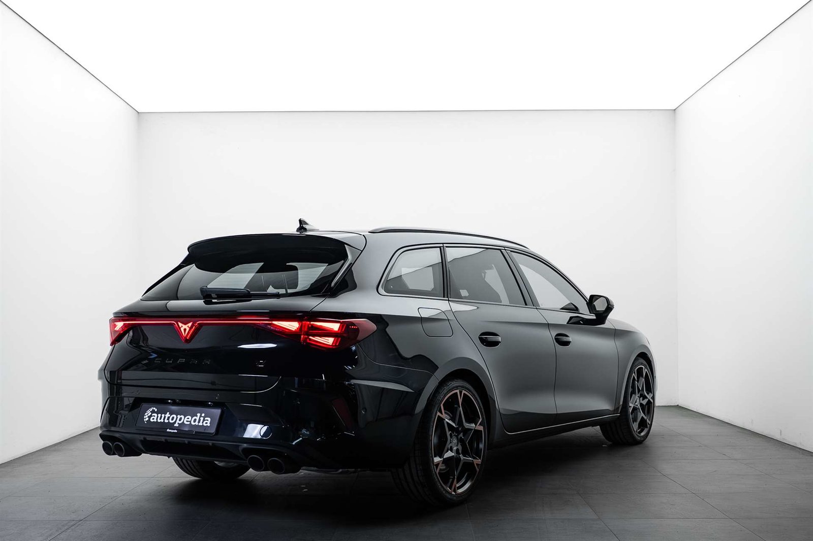 CUPRA LEON ST 2.0 TSi VZ 4Drive 333PS DSG-Automat, Benzin, Neuwagen, Automatik - 3