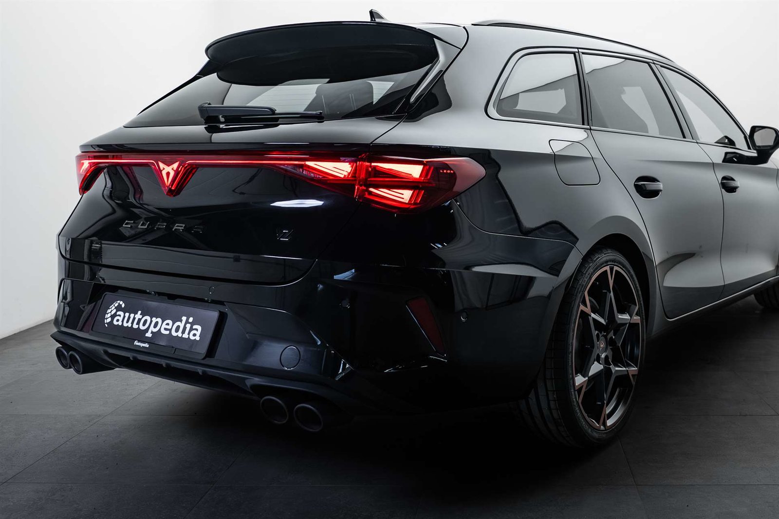 CUPRA LEON ST 2.0 TSi VZ 4Drive 333PS DSG-Automat, Benzin, Neuwagen, Automatik - 4