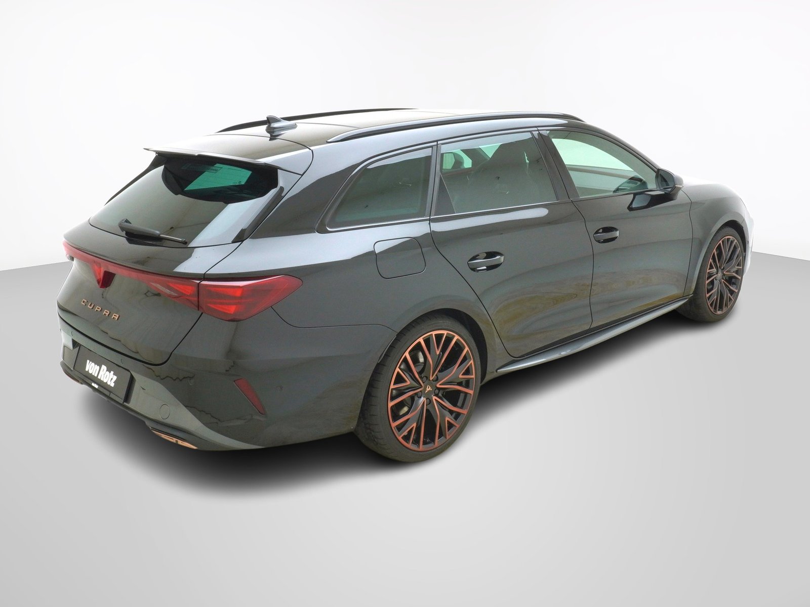 CUPRA Leon ST 1.5 eHybrid VZ DSG, Plug-in-Hybrid Petrol/Electric, New car, Automatic - 5