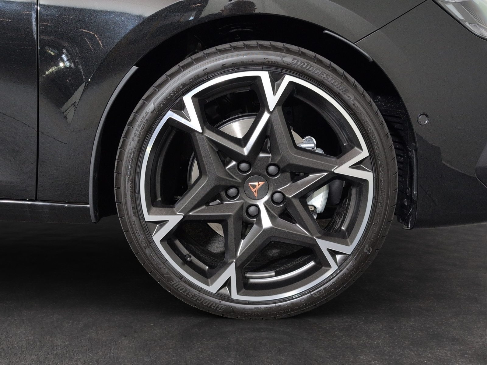 CUPRA LEON SPORTSTOURER 4DRIVE PRIME EDITION, Petrol, New car, Automatic - 5