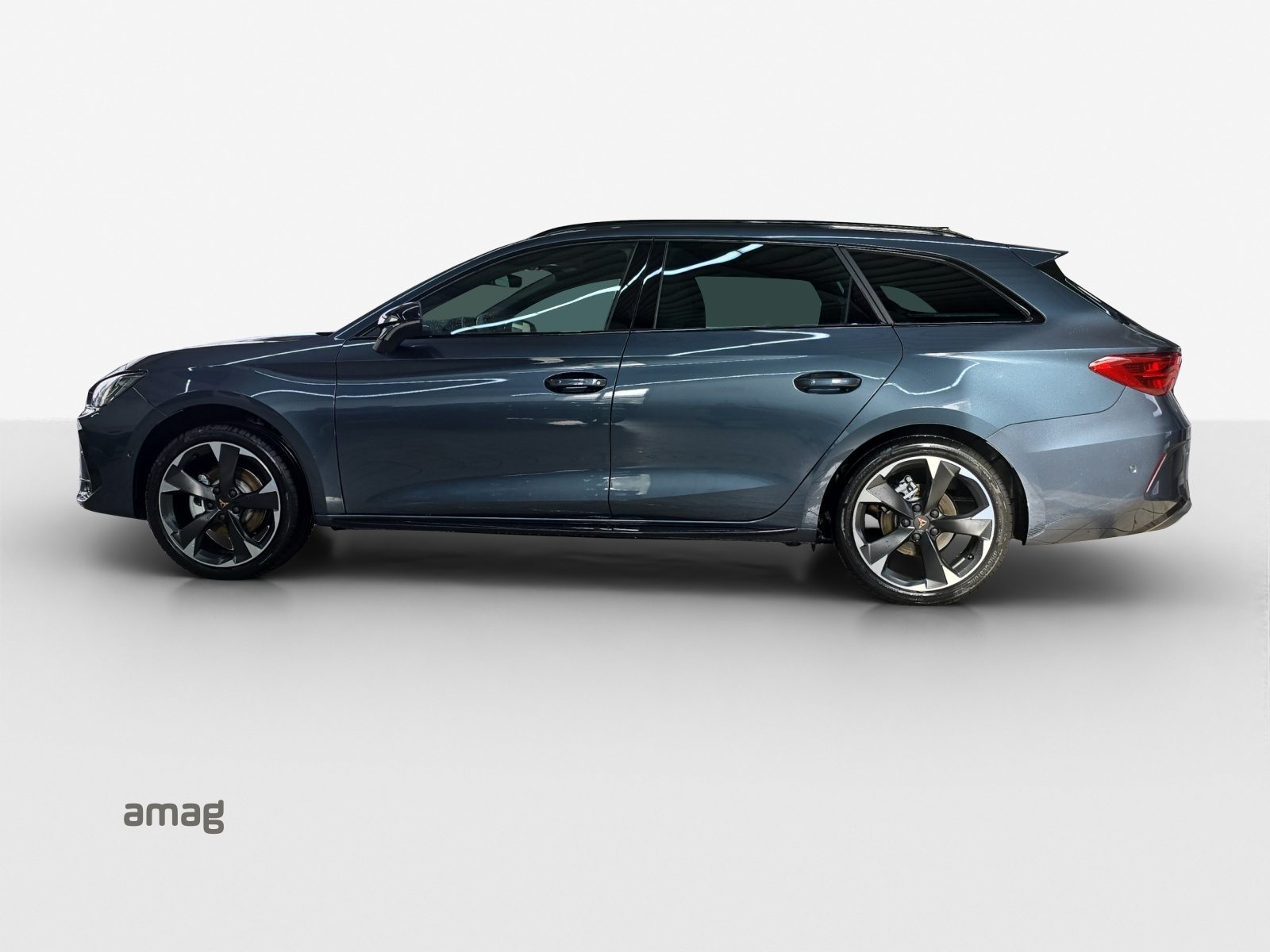 CUPRA LEON SPORTSTOURER PRIME EDITION, Petrol, New car, Automatic - 2