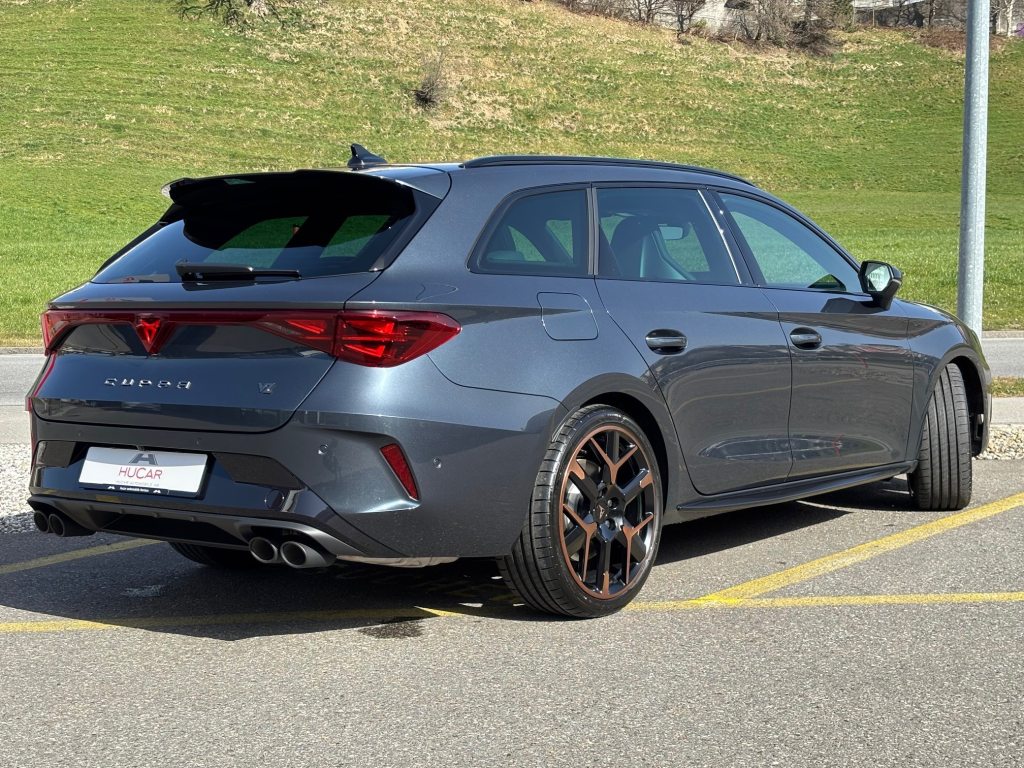 CUPRA LEON ST 2.0 TSI Extreme DSG 4Drive, Petrol, New car, Automatic - 3