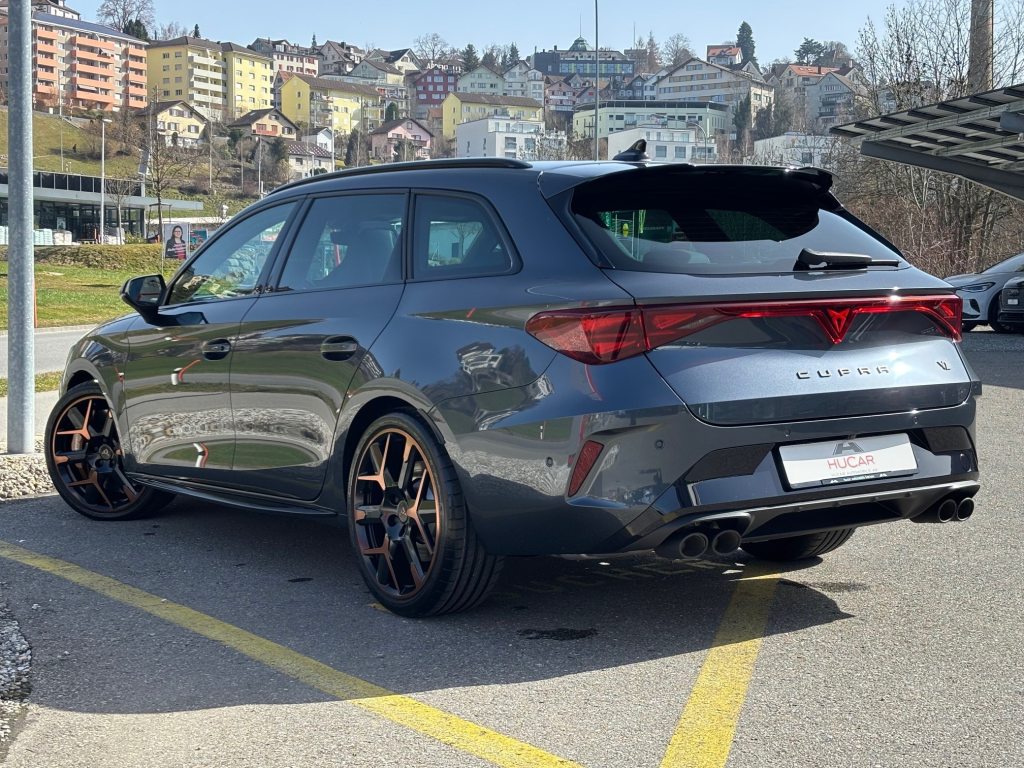 CUPRA LEON ST 2.0 TSI Extreme DSG 4Drive, Petrol, New car, Automatic - 2