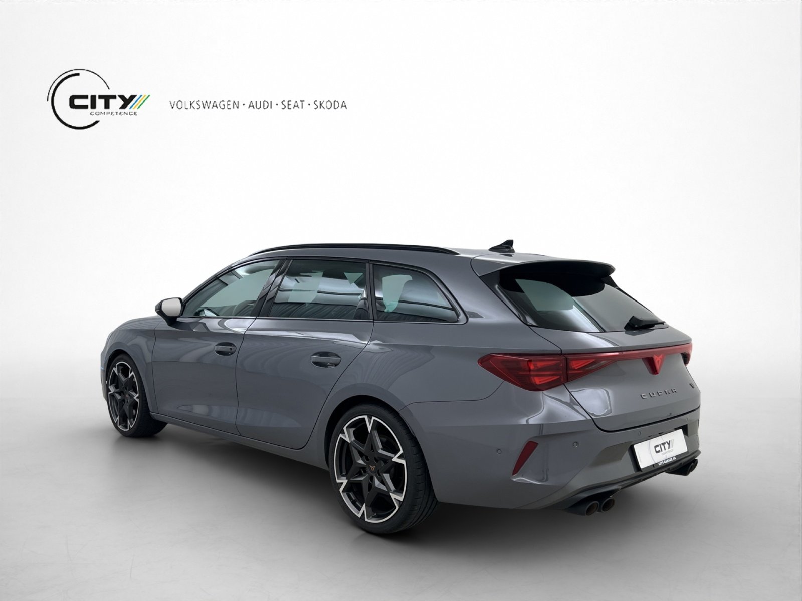 CUPRA Leon ST 2.0 TSI 333PS VZ 4Drive, Benzin, Occasion / Gebraucht, Automatik - 3