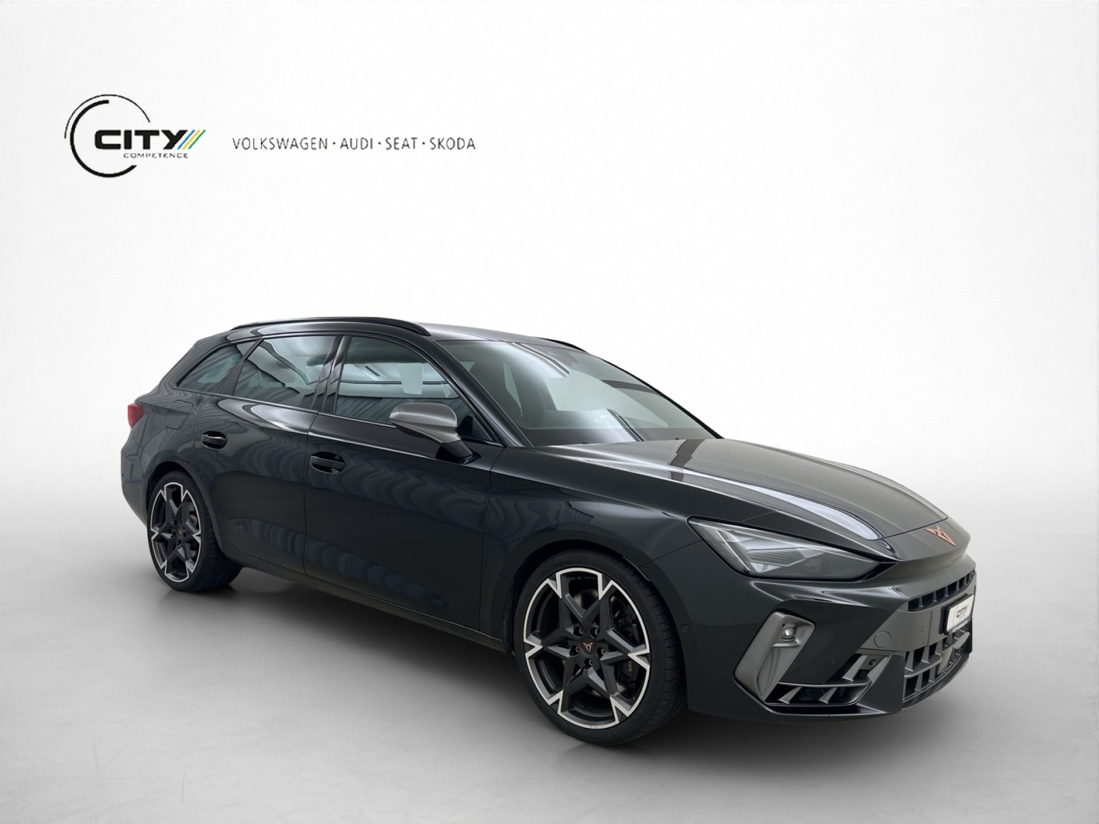 CUPRA Leon ST 2.0 TSI 333PS VZ 4Drive, Benzin, Occasion / Gebraucht, Automat - 2