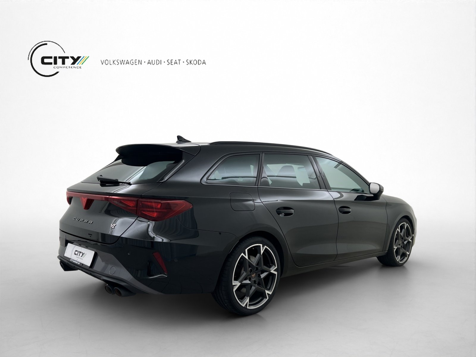 CUPRA Leon ST 2.0 TSI 333PS VZ 4Drive, Benzin, Occasion / Gebraucht, Automat - 4