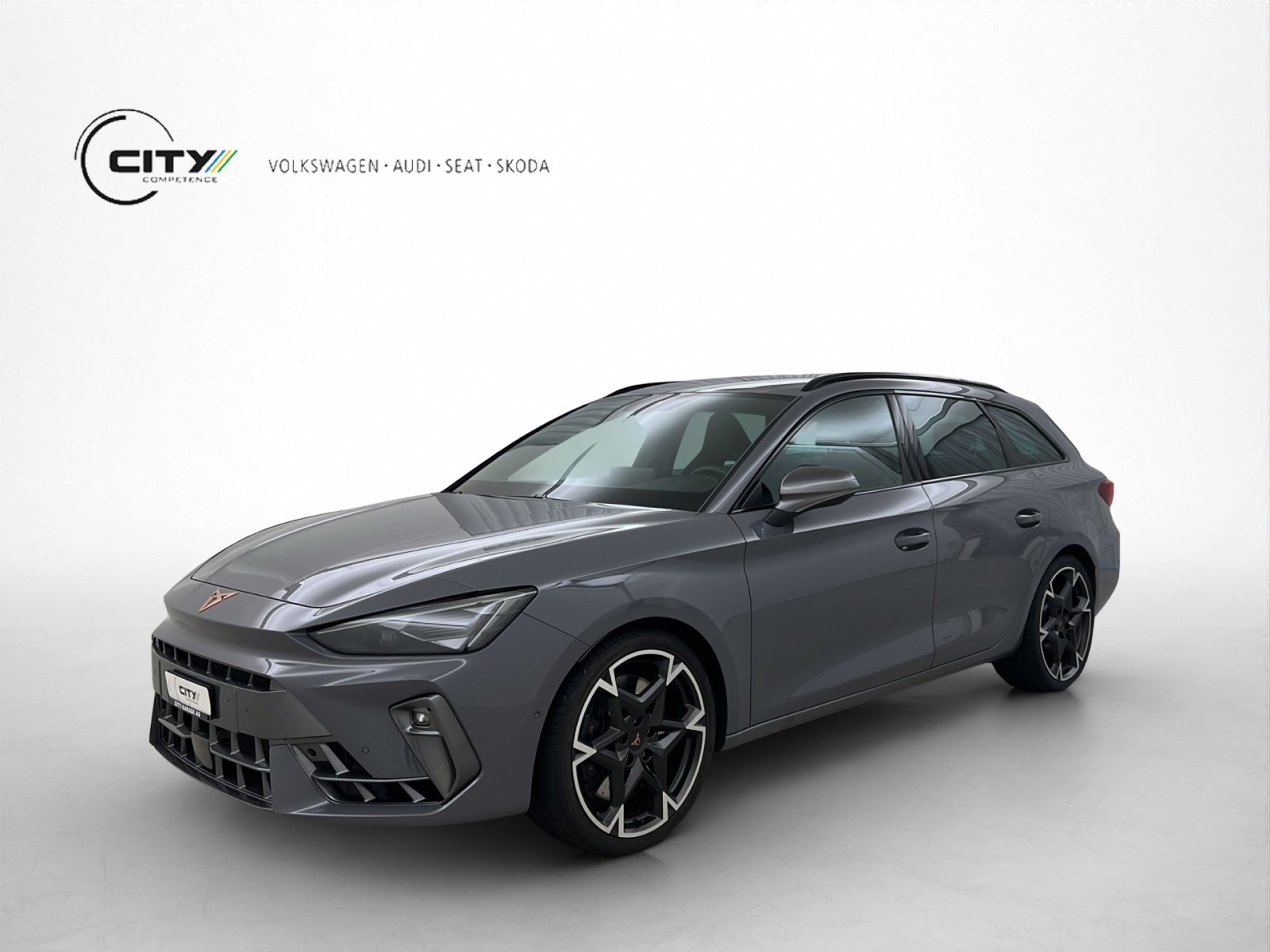 CUPRA Leon ST 2.0 TSI 333PS VZ 4Drive, Essence, Occasion / Utilisé, Automatique